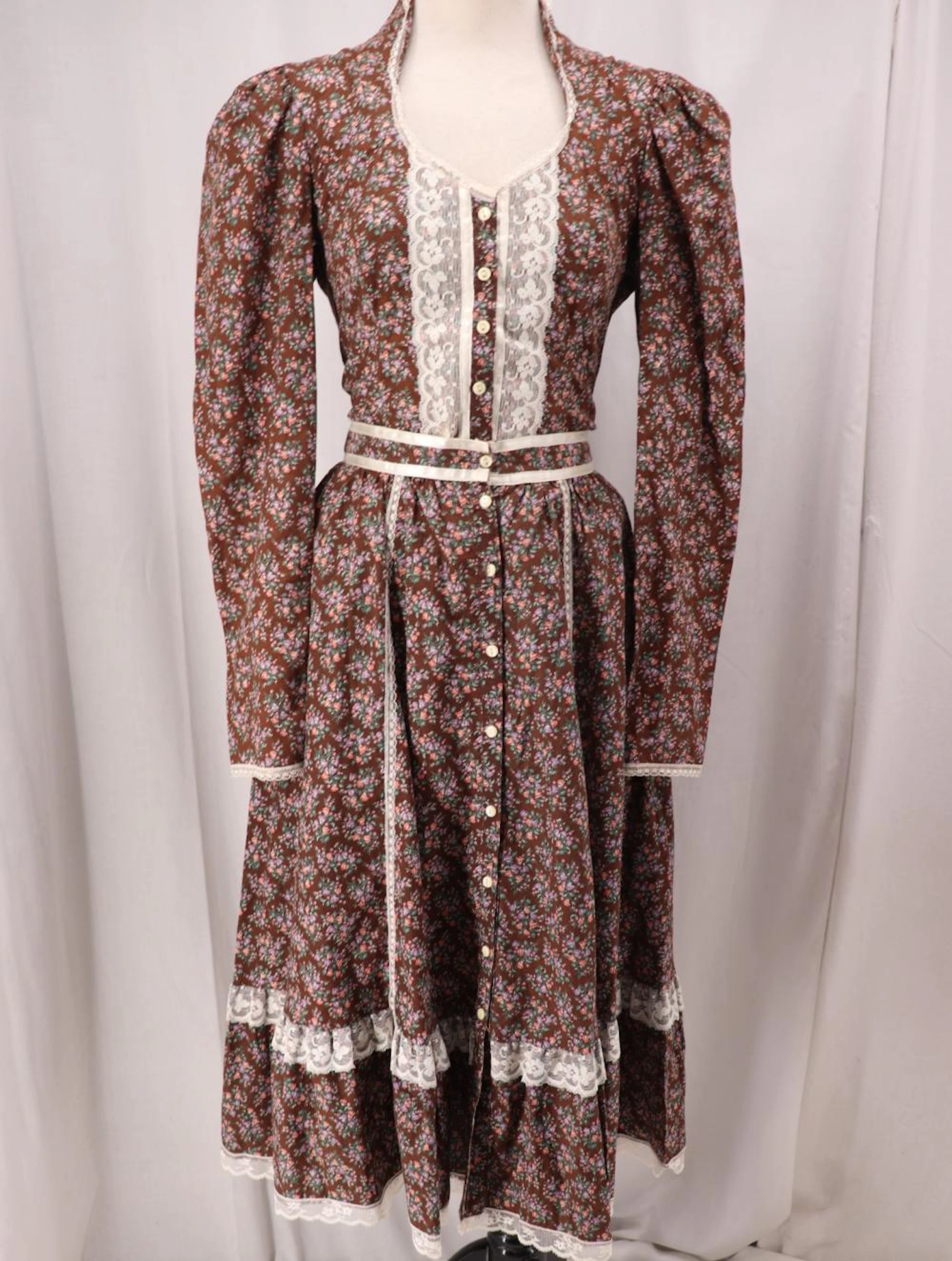 Vintage 1970's Gunne Sax Cotton Calico Skirt Set