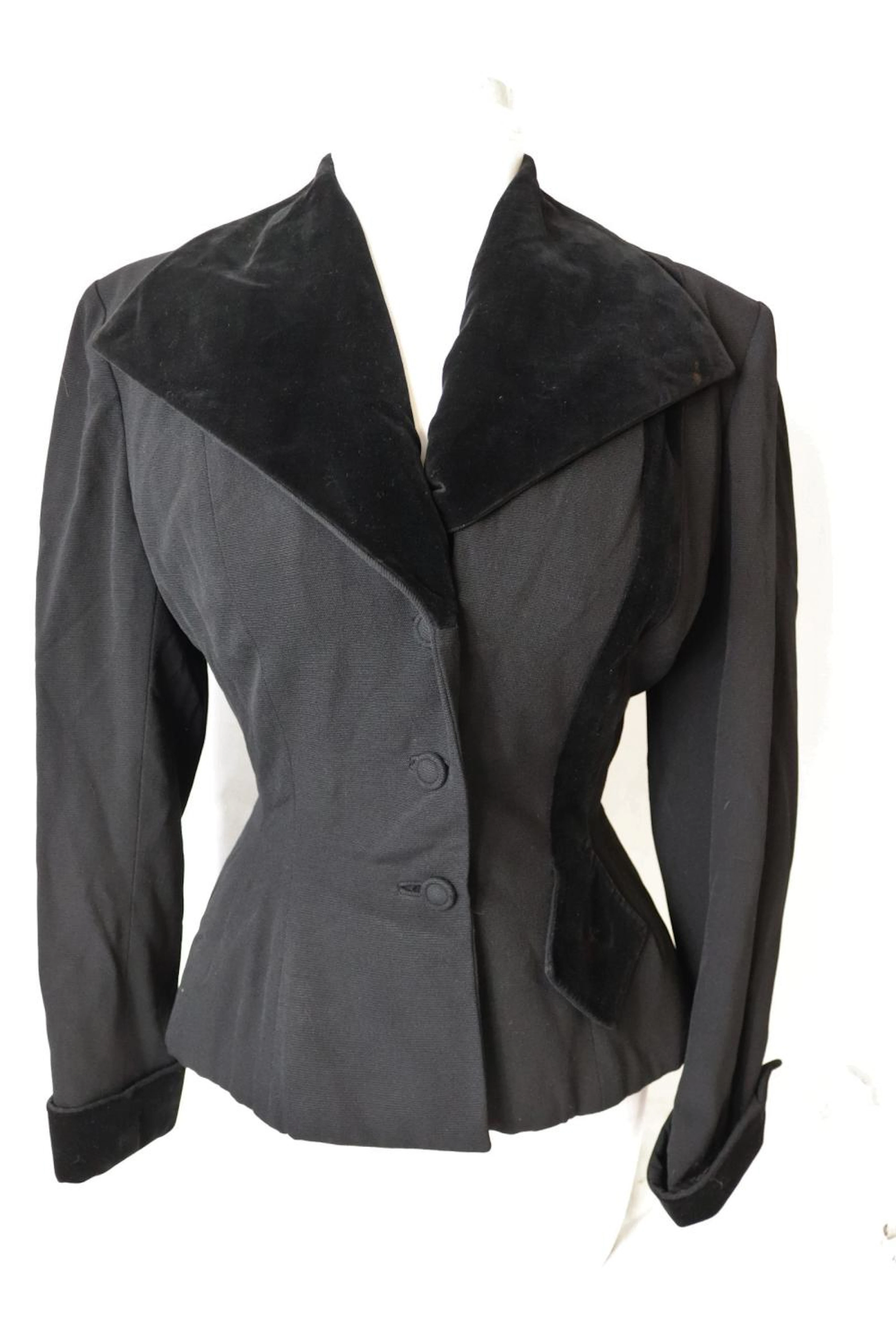 Vintage 1940's Lilli Ann Black Jacket with Velvet Trim