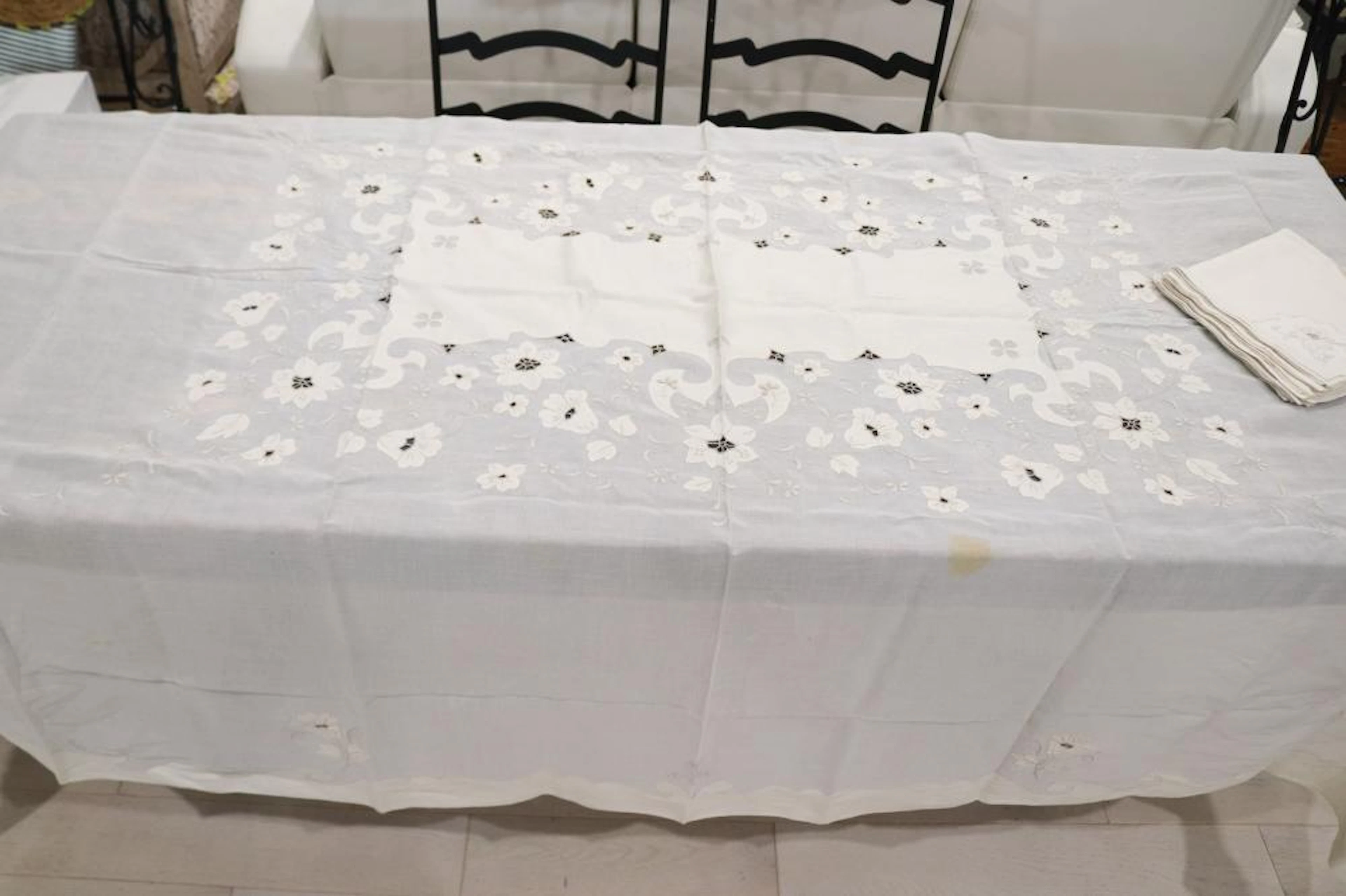 Vintage Organdy Embroidered Applique Maderia Tablecloth with 12 Napkins