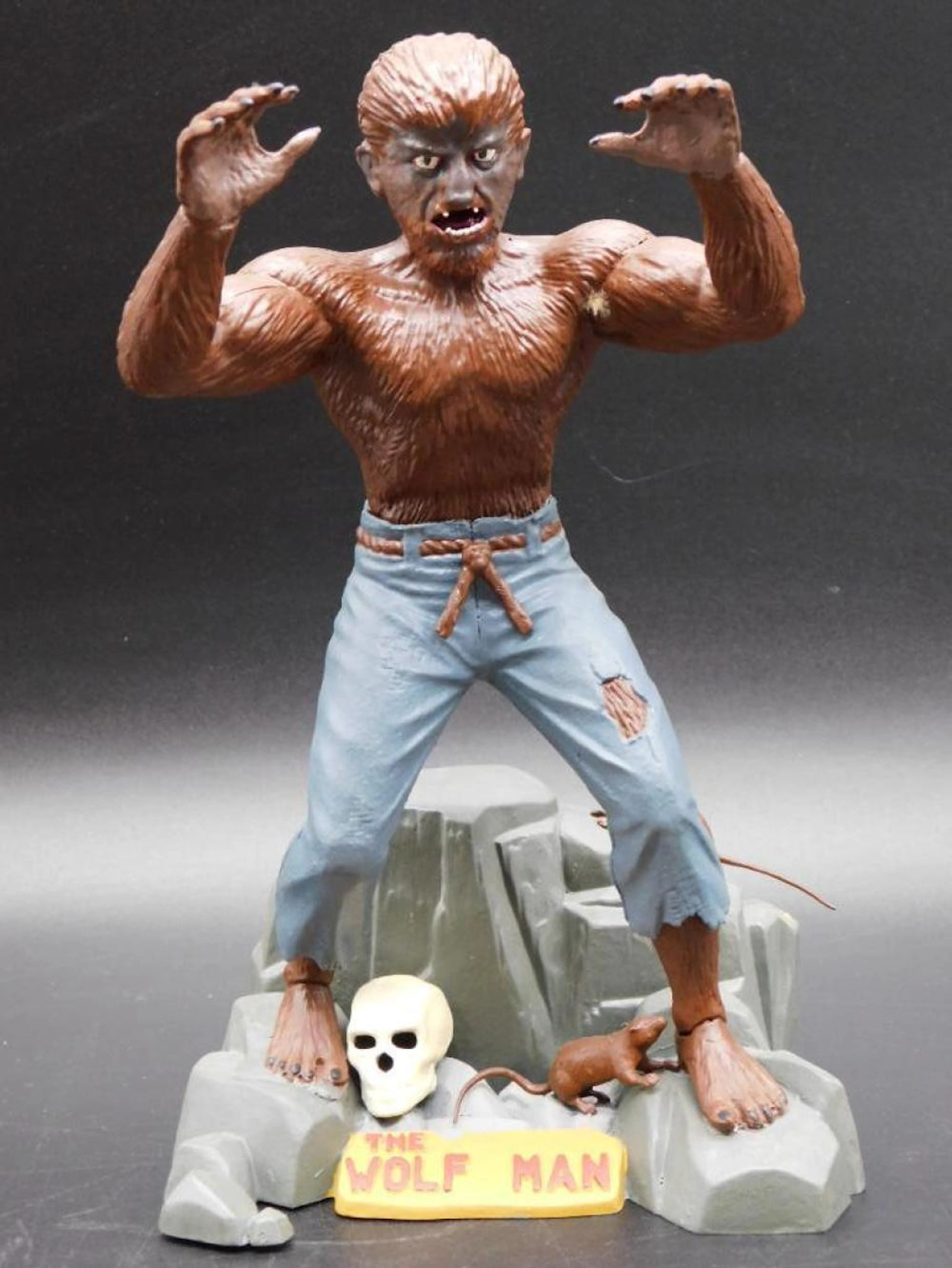 1962 THE WOLF MAN MODEL STATUE AURORA PLASTICS TOYS VINTAGE ANTIQUE