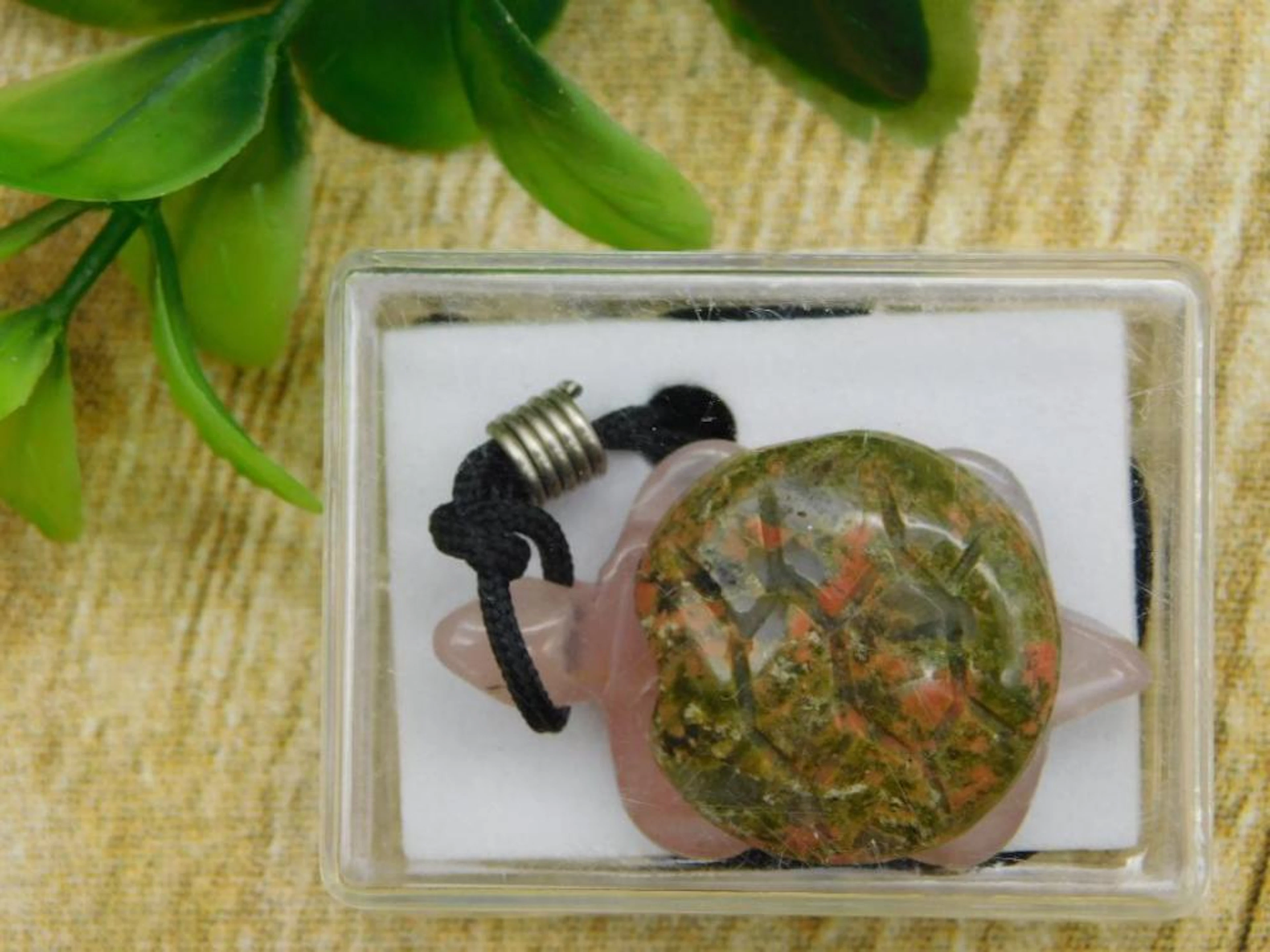 ROSE QUARTZ AND UNAKITE TURTLE NECKLACE