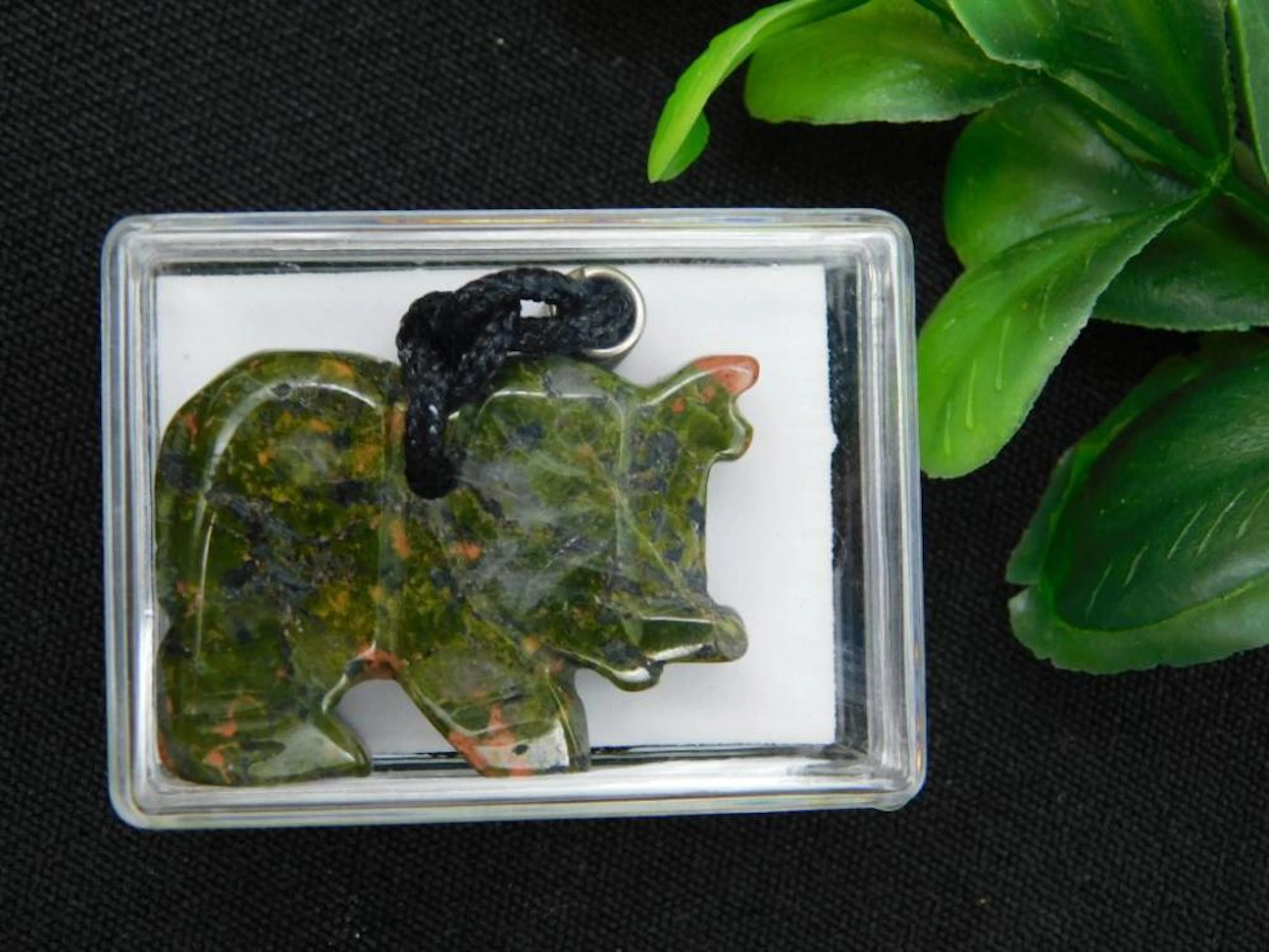 UNAKITE RHINO NECKLACE ROCK STONE LAPIDARY SPECIME
