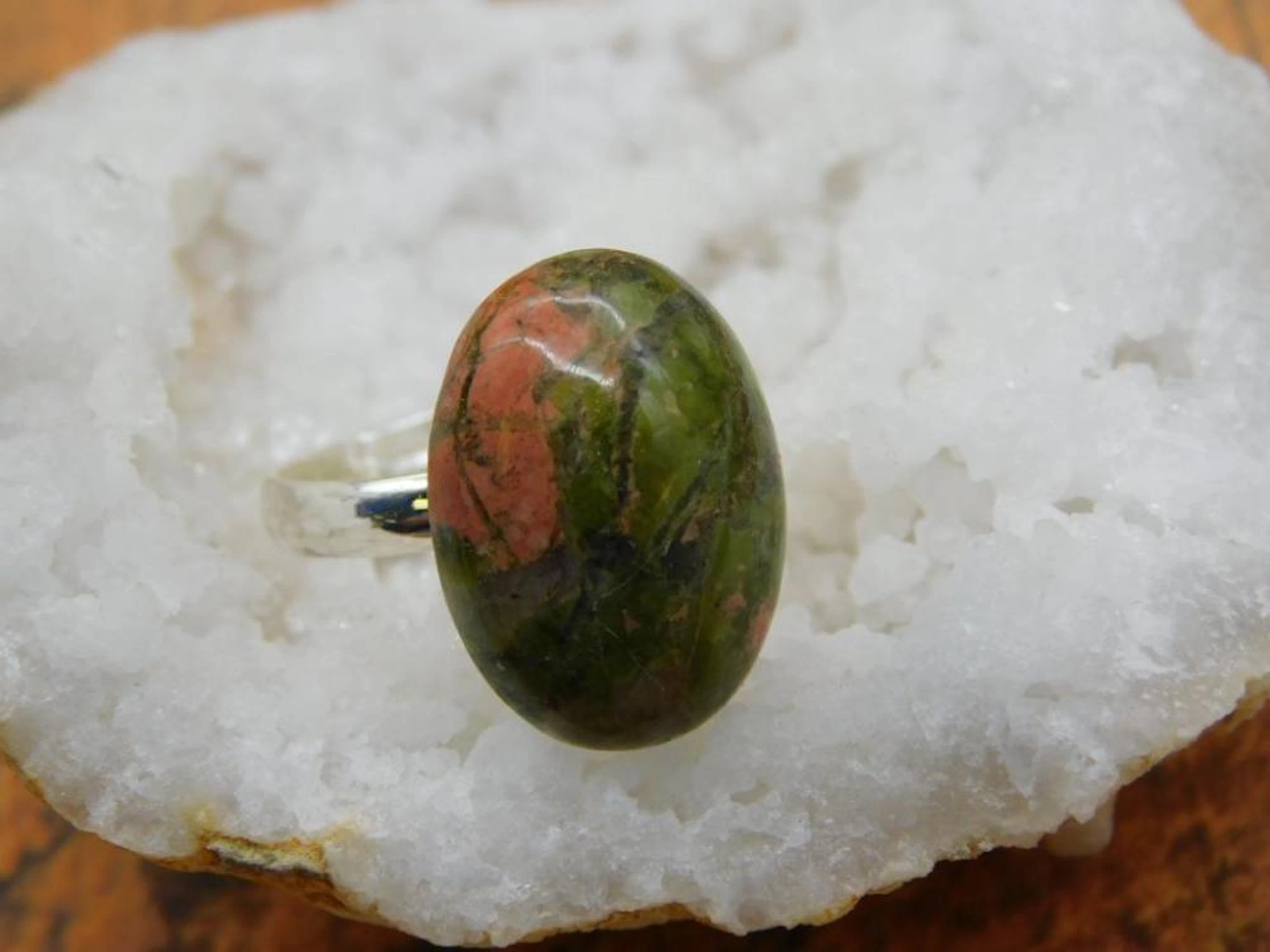 UNAKITE RING ROCK STONE LAPIDARY SPECIME