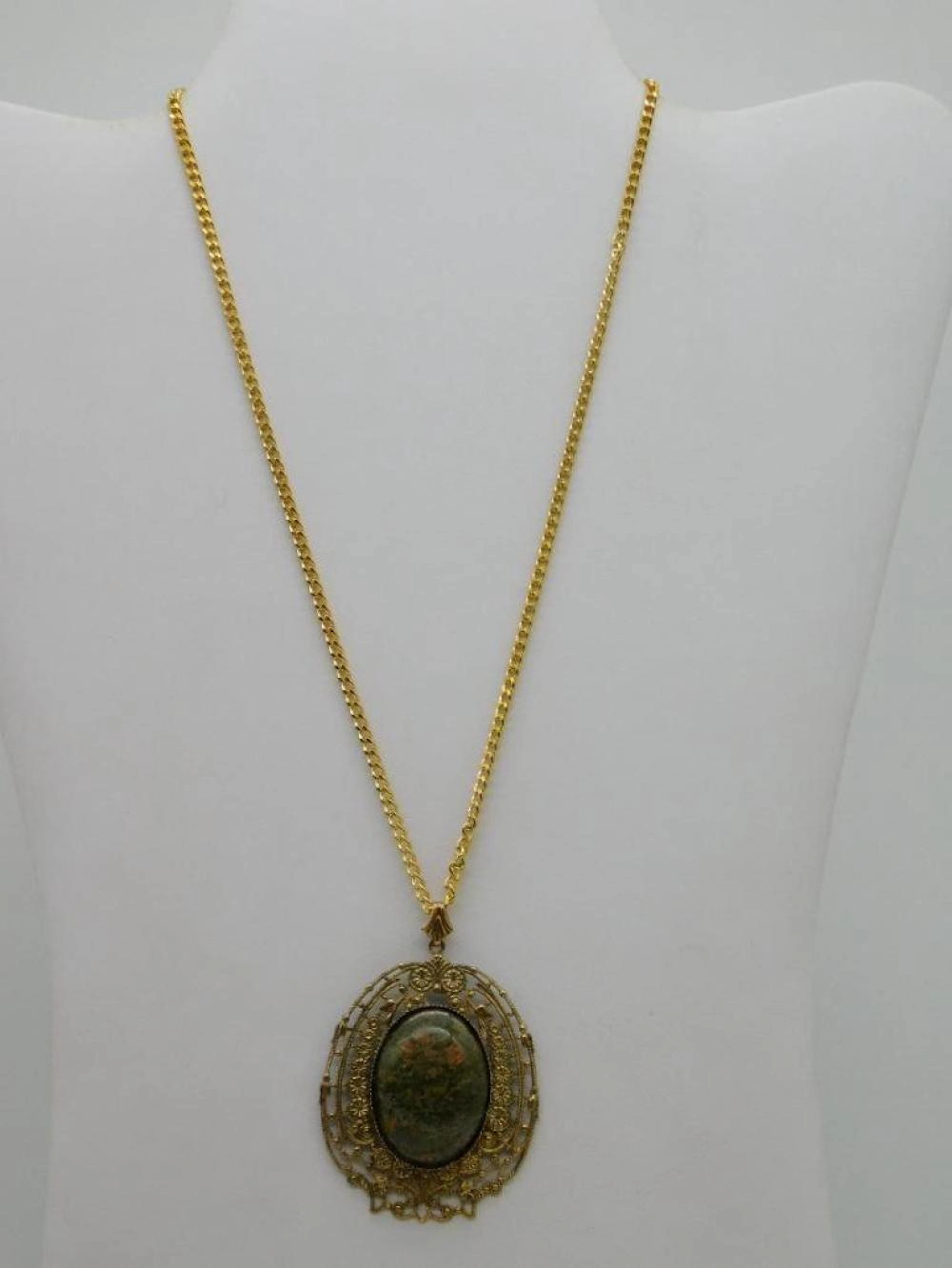 UNAKITE STONE PENDANT NECKLACE ROCK STONE LAPIDARY SPECIME