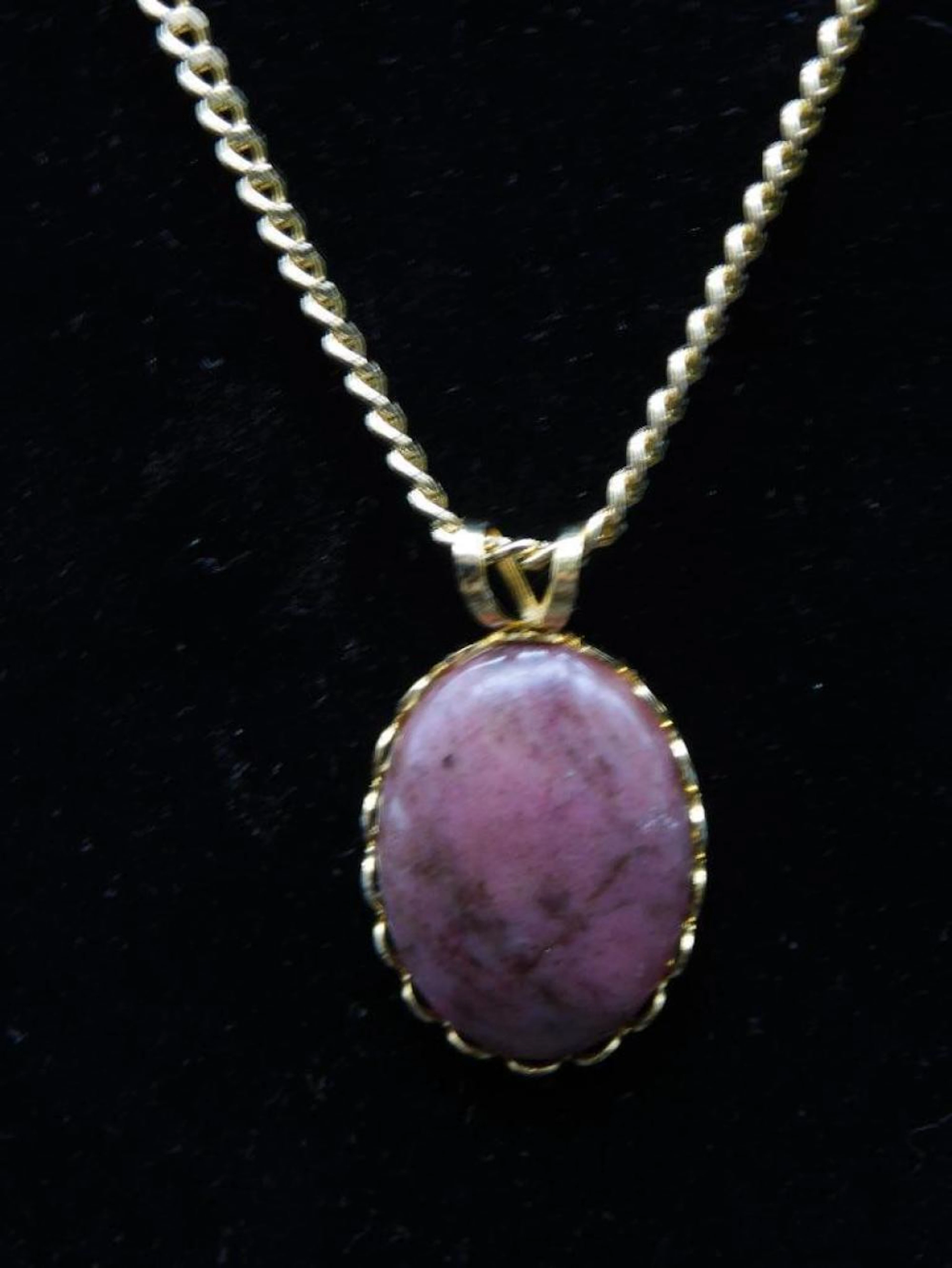 RHODONITE PENDANT ON CHAIN NECKLACE VINTAGE ANTIQUE