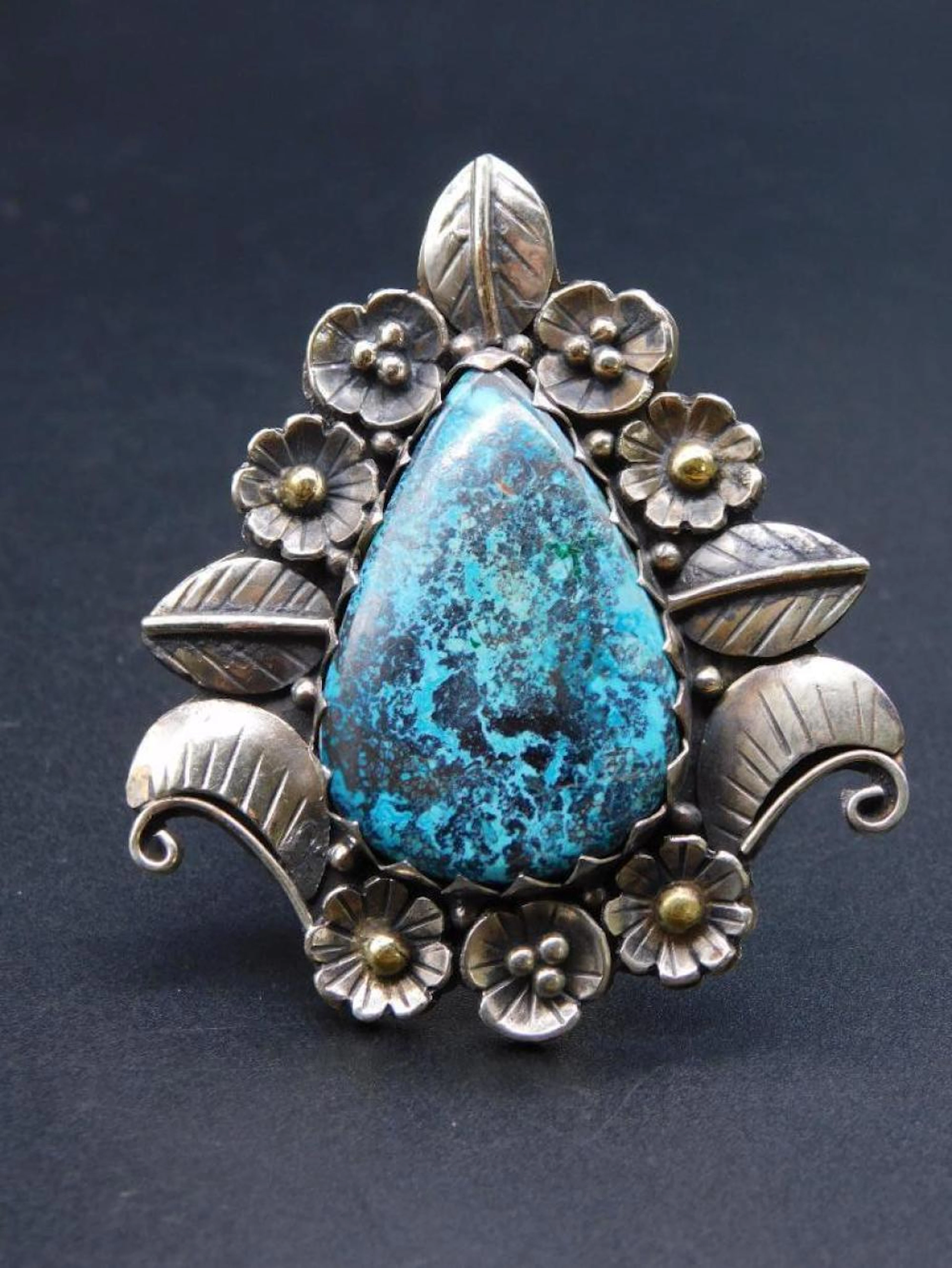CHRYSOCOLLA ADJUSTABLE RING WITH INTRICATE TOOLING VINTAGE ANTIQUE