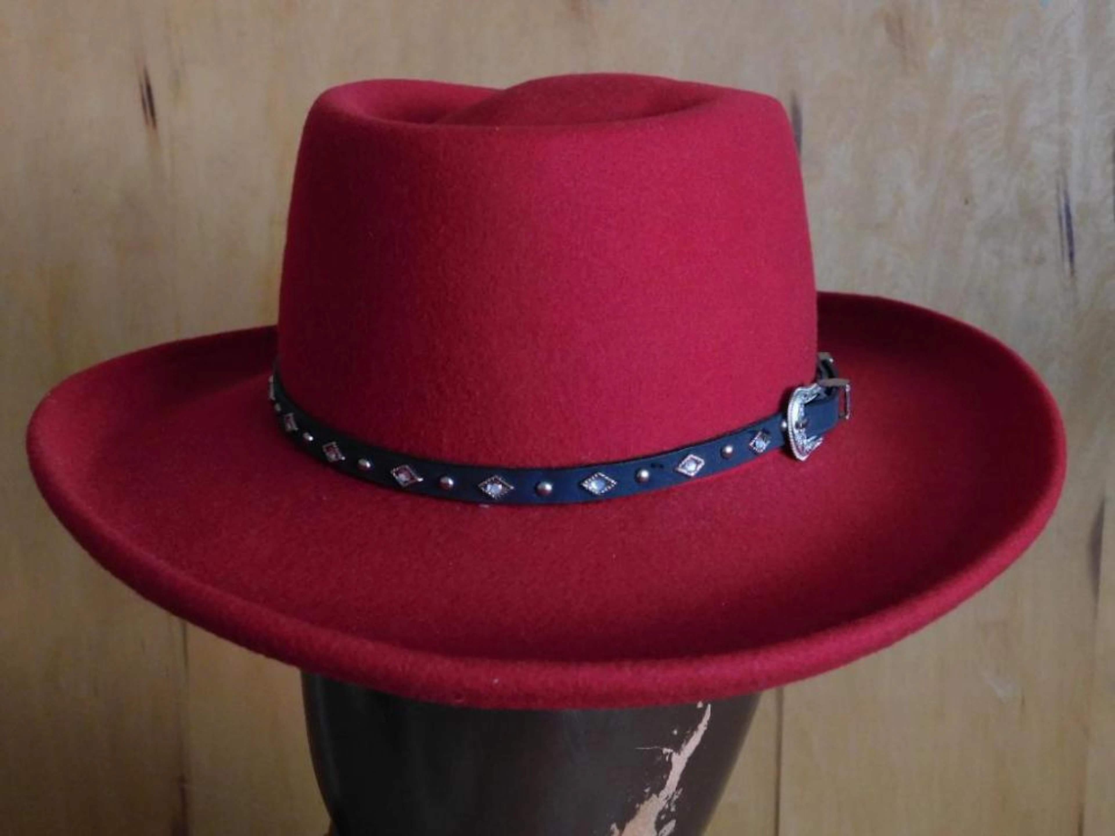 COLDWATER CREEK WOOL HAT VINTAGE ANTIQUE