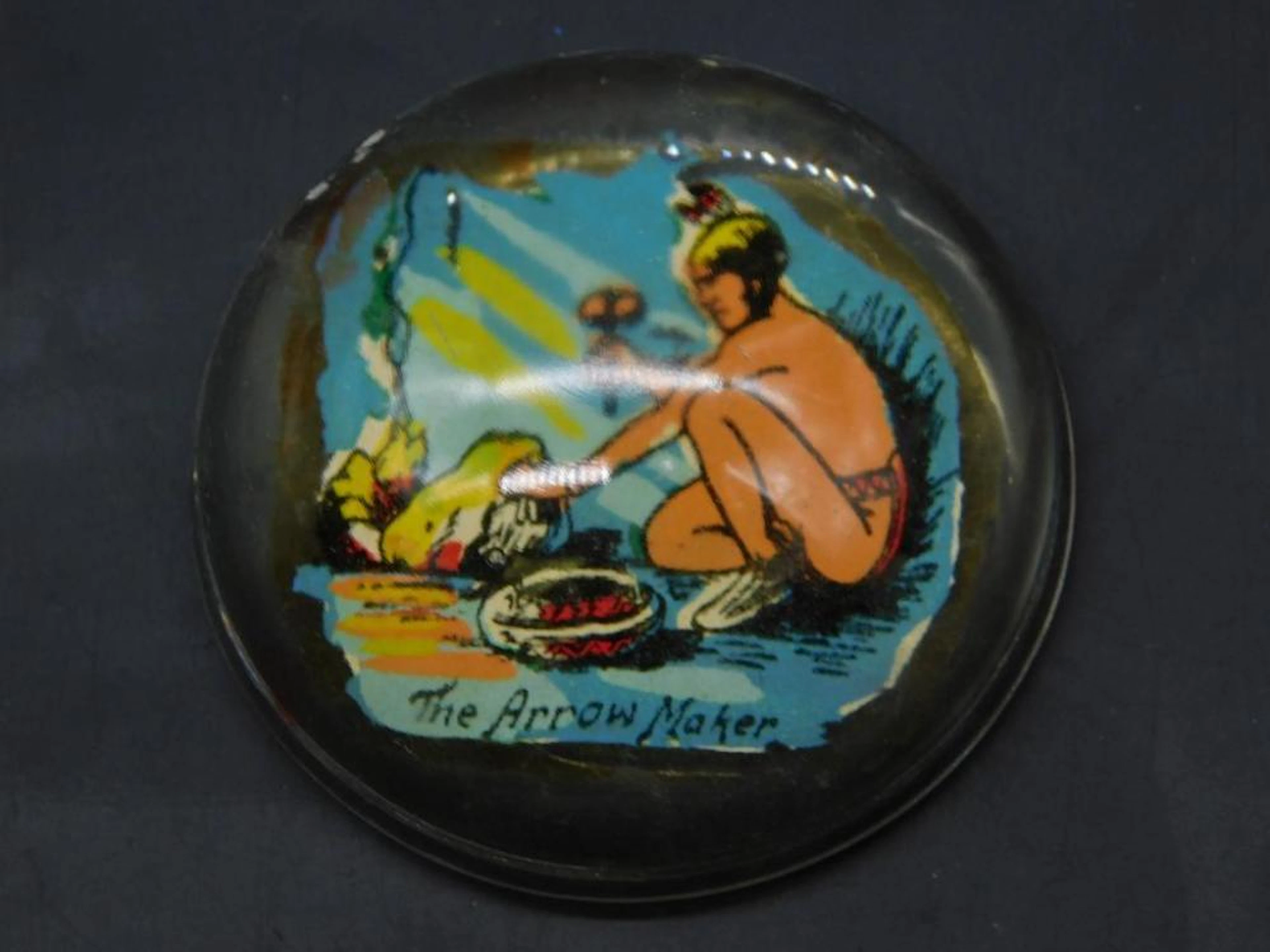 THE ARROW MAKER HAND PAINTED GLASS PAPER WEIGHT VINTAGE ANTIQUE
