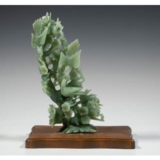 LARGE CHINESE JADE SCULPTURE