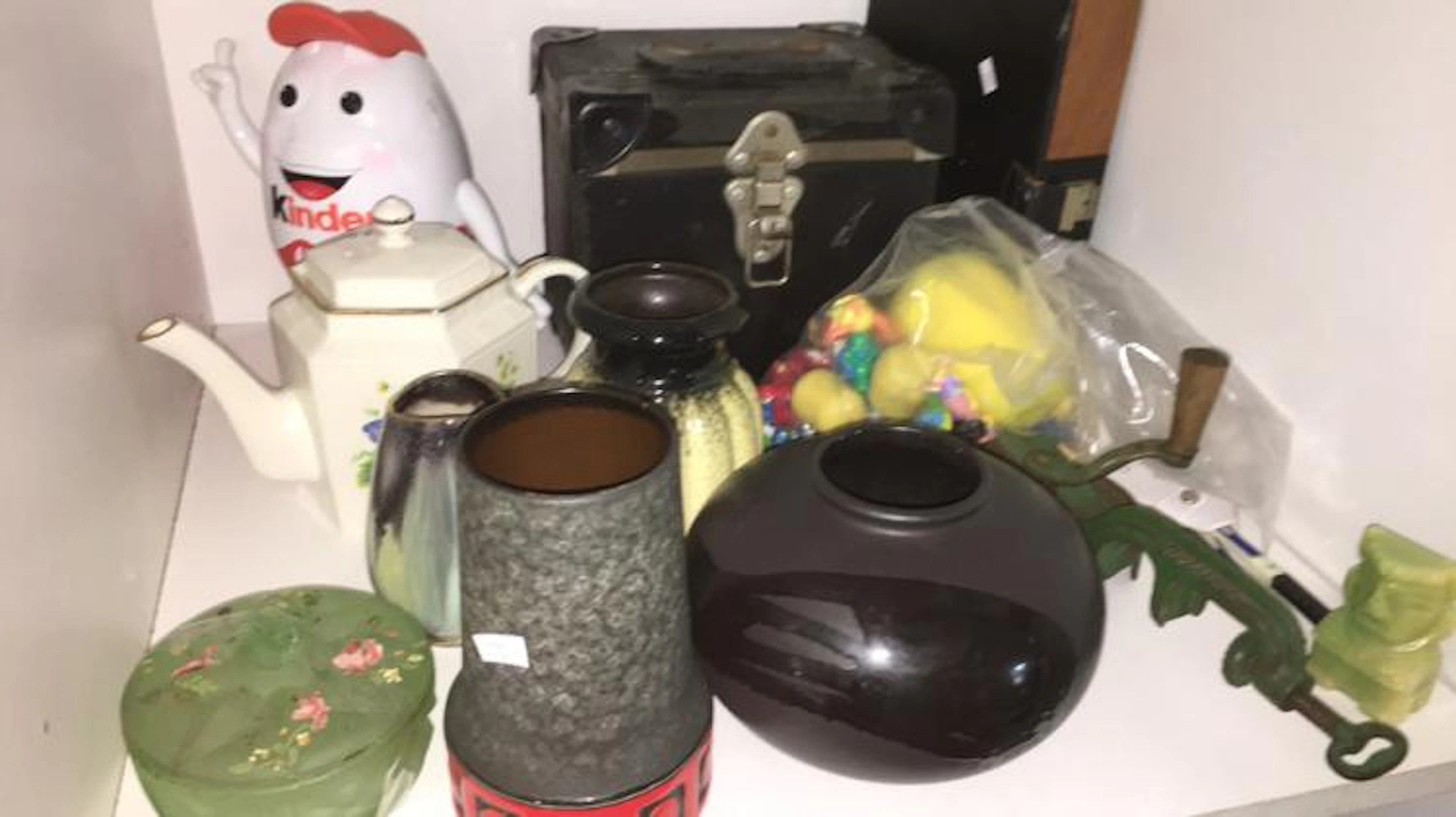 Various West German pottery