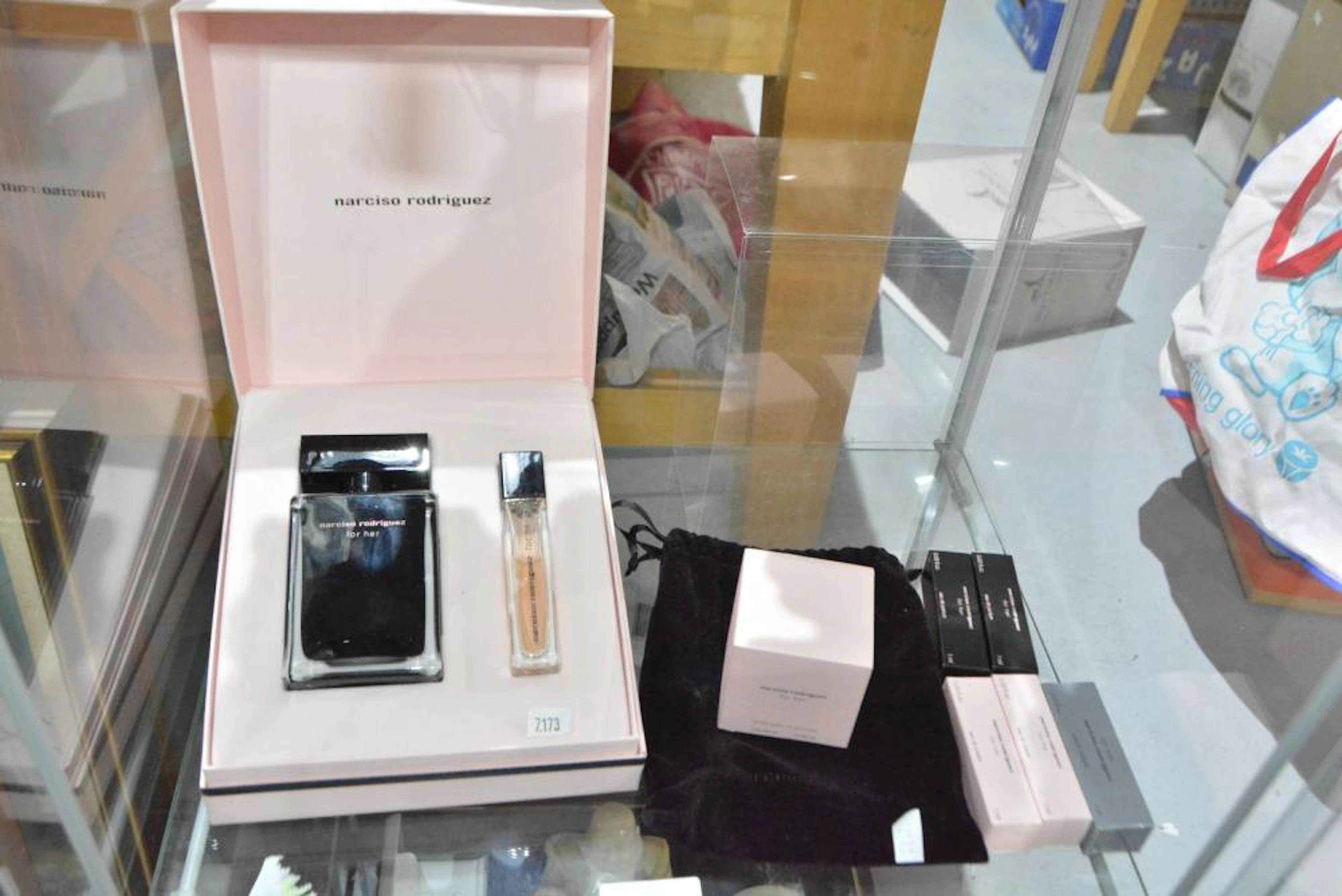 Collection of Narciso Rodriguez perfume &