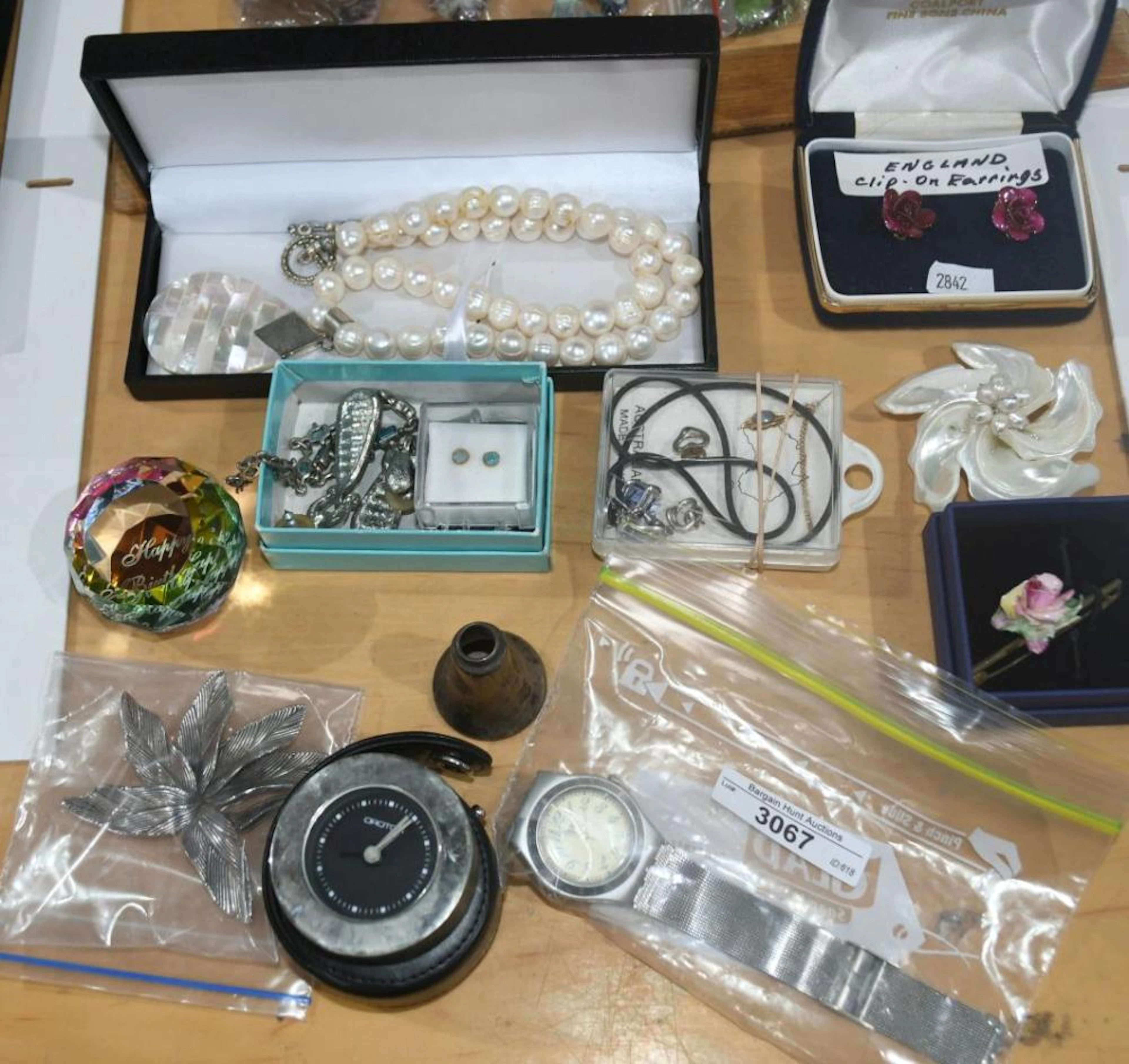 Collection of costume jewellery