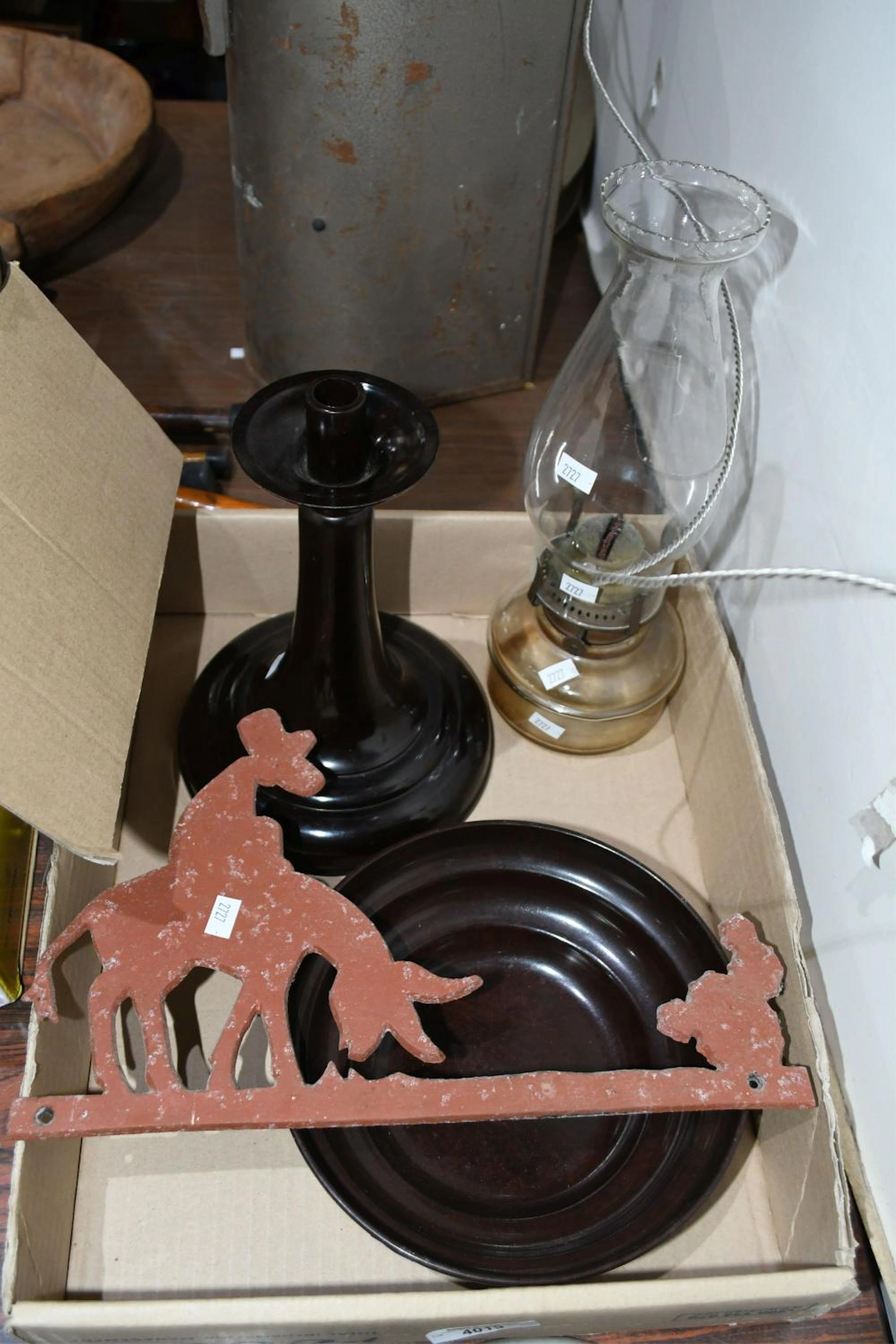 Glass oil lamp with brass fittings,