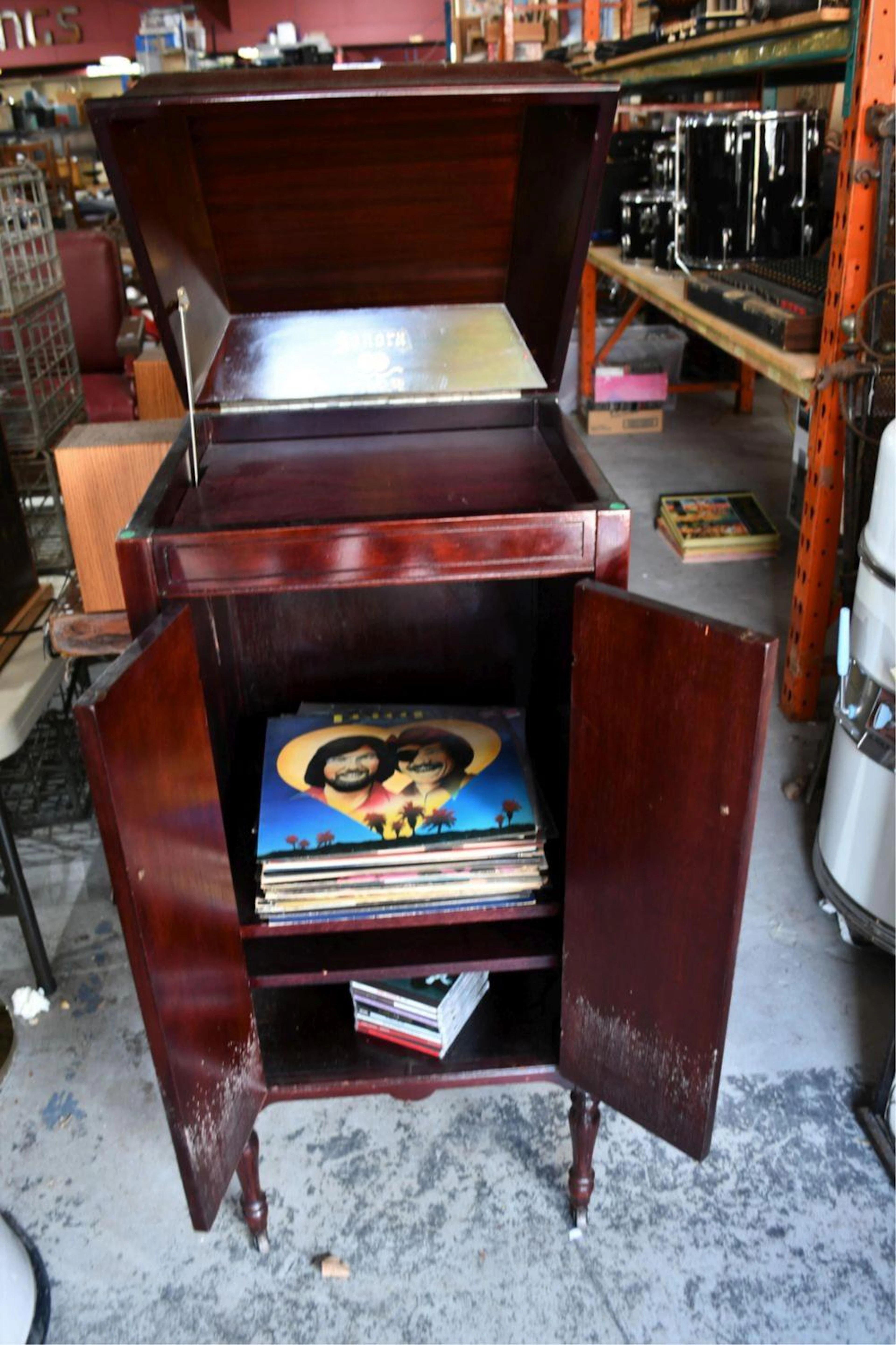 A Sonora gramophone cabinet,