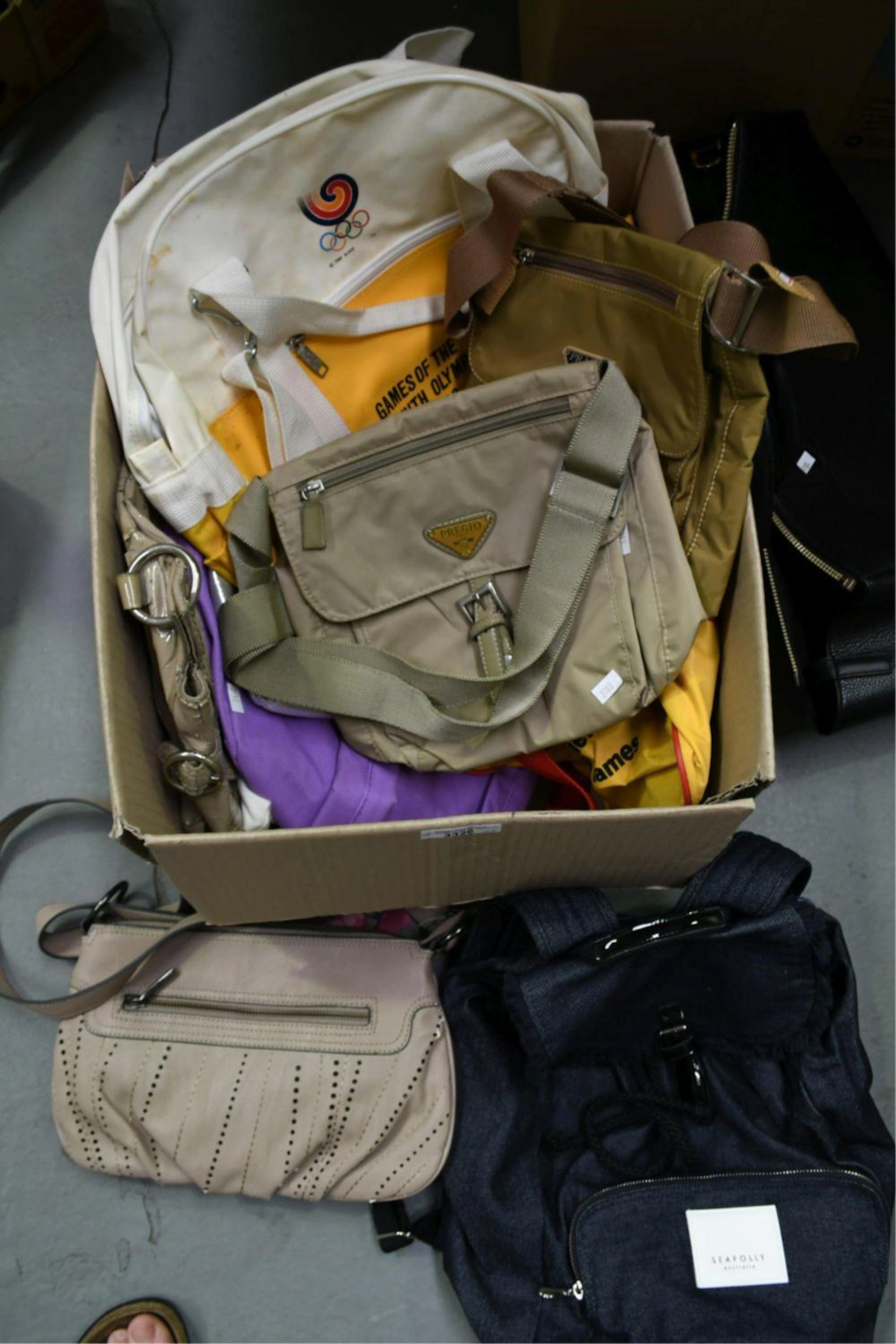 Collection of Ladies bags,