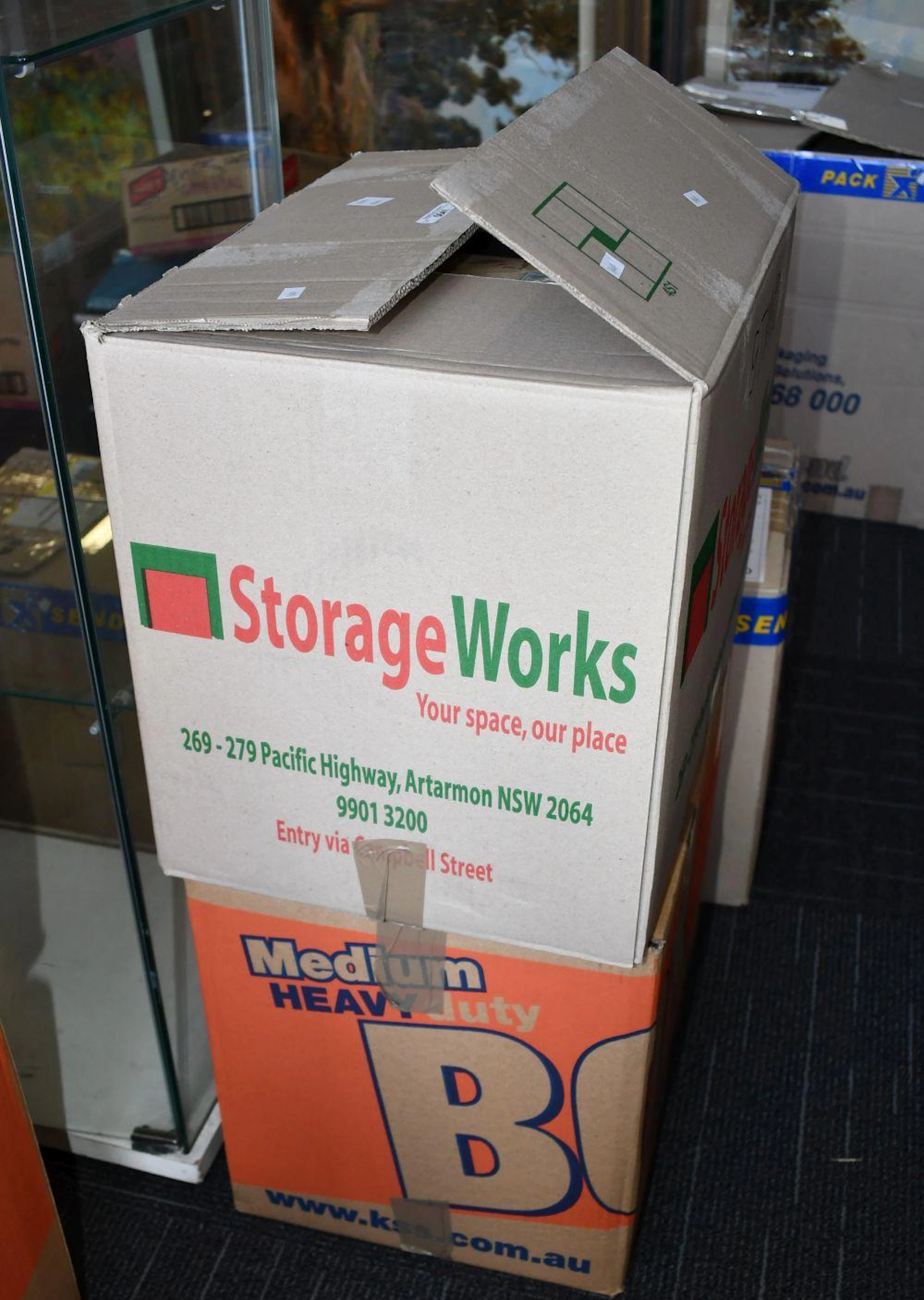 World - mixed collection,