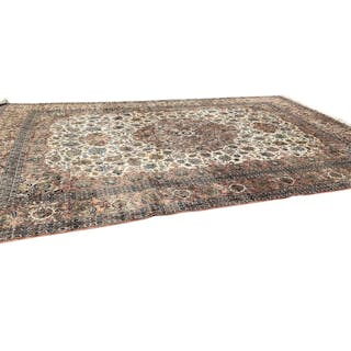 Very Large vintage Persian Kashan carpet