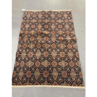 Persian Hamadan rug, Handmade, pure wool. 170cm x 120cm.