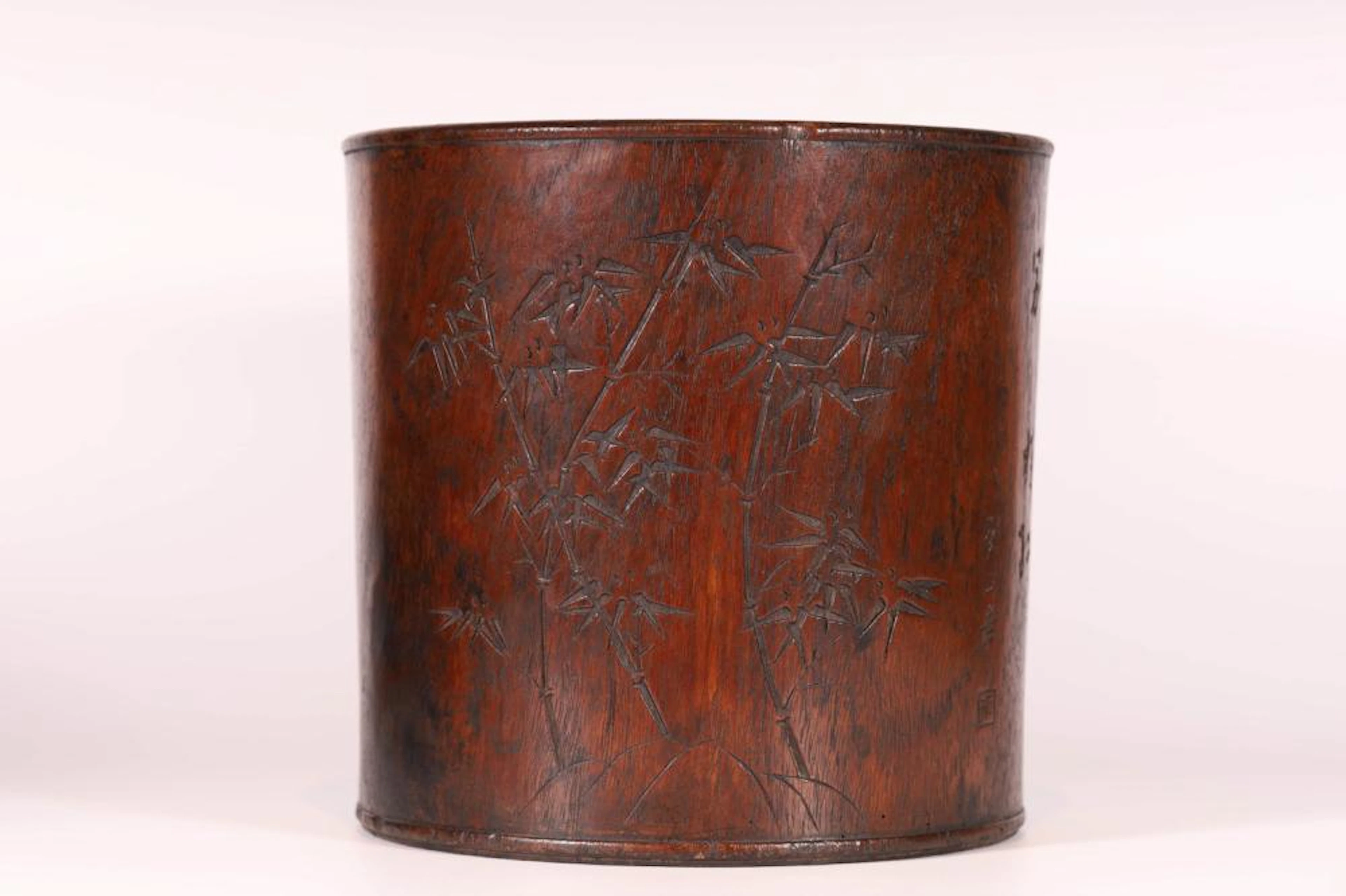 Bamboo poetry writing brush case of Huanghua pear carving