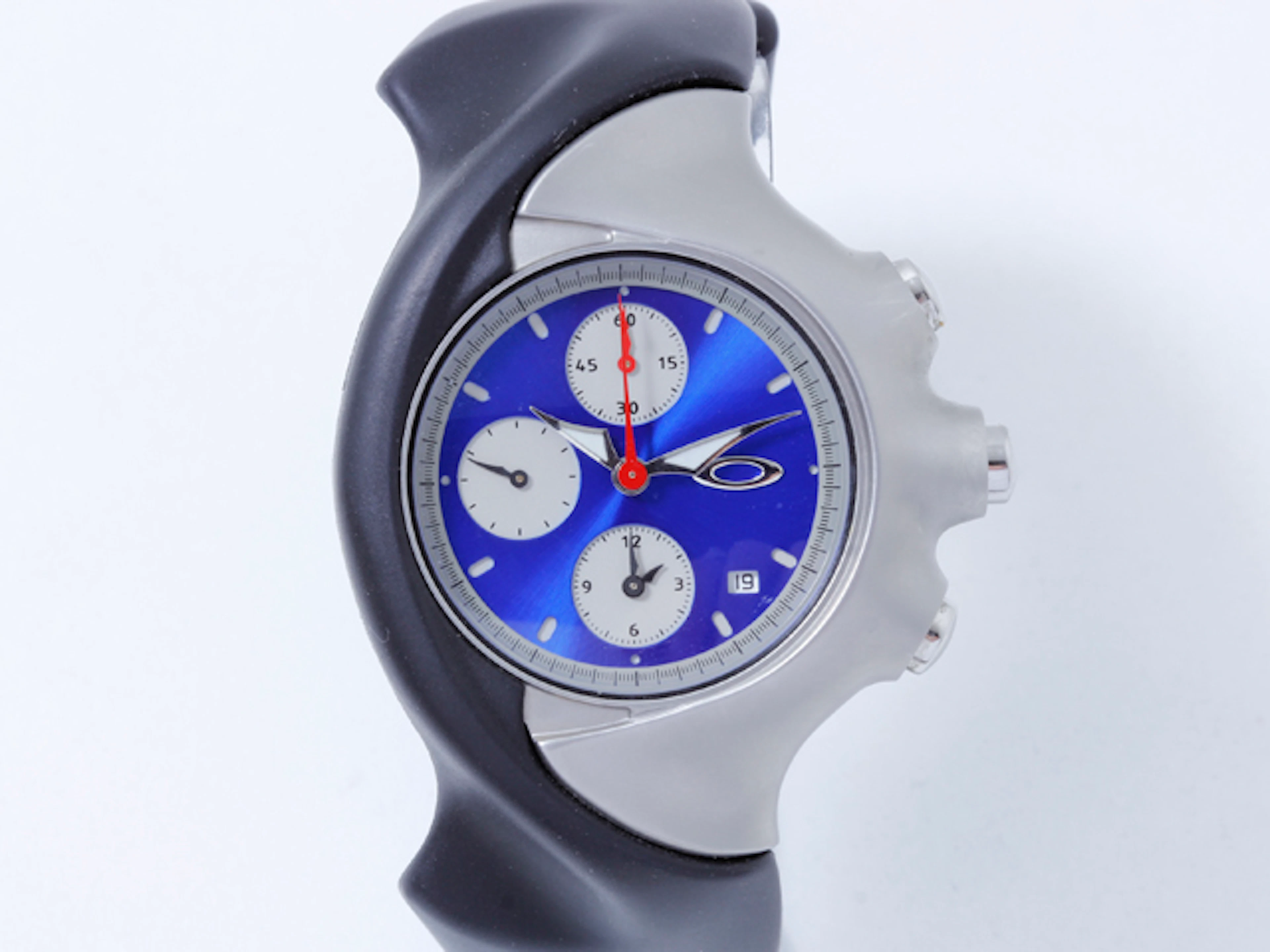 OAKLEY. Montre chronographe en acier