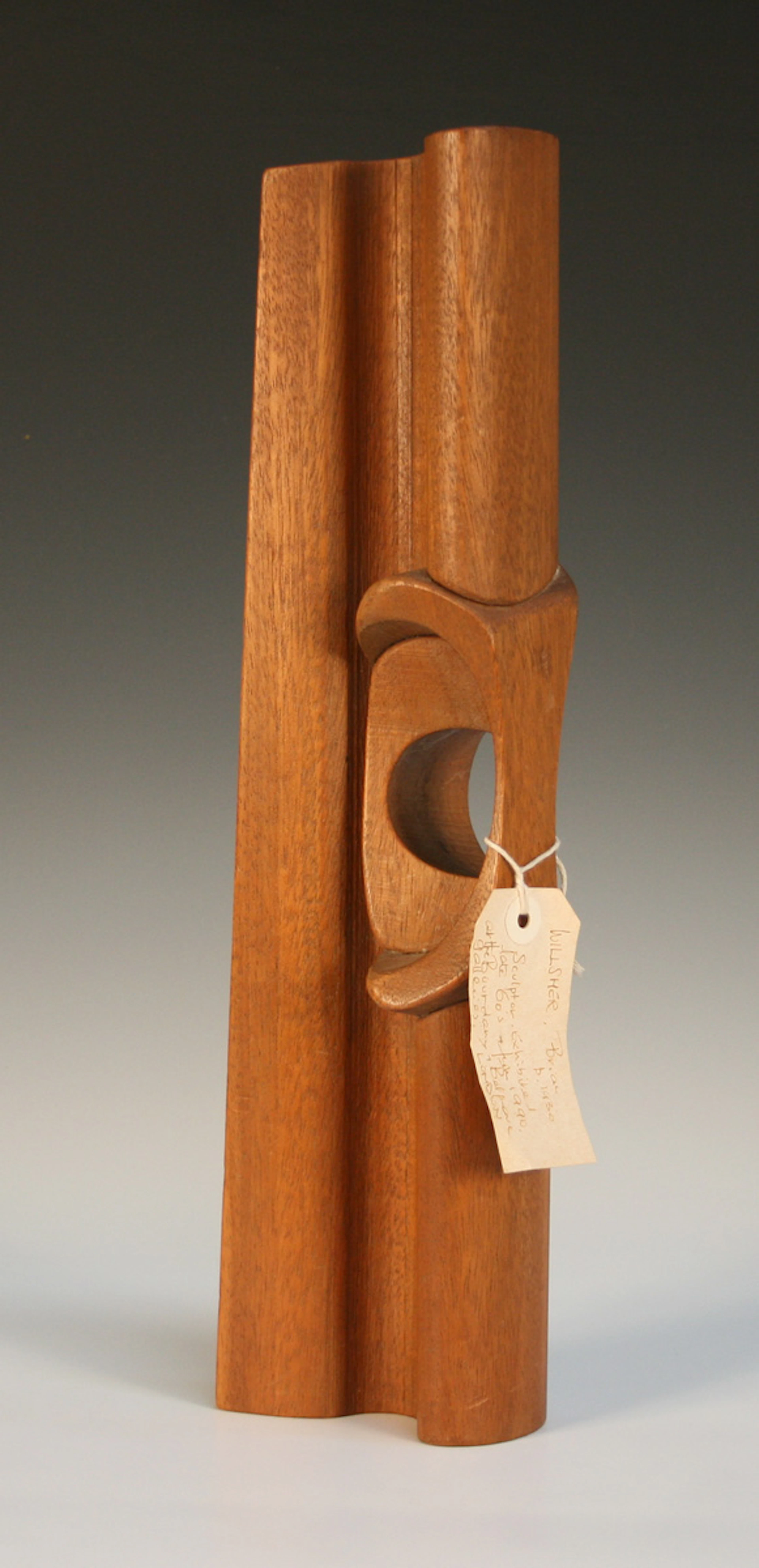 BRIAN WILLSHER - A LATE 20TH CENTURY CARVED WOOD ABSTRACT STUDY