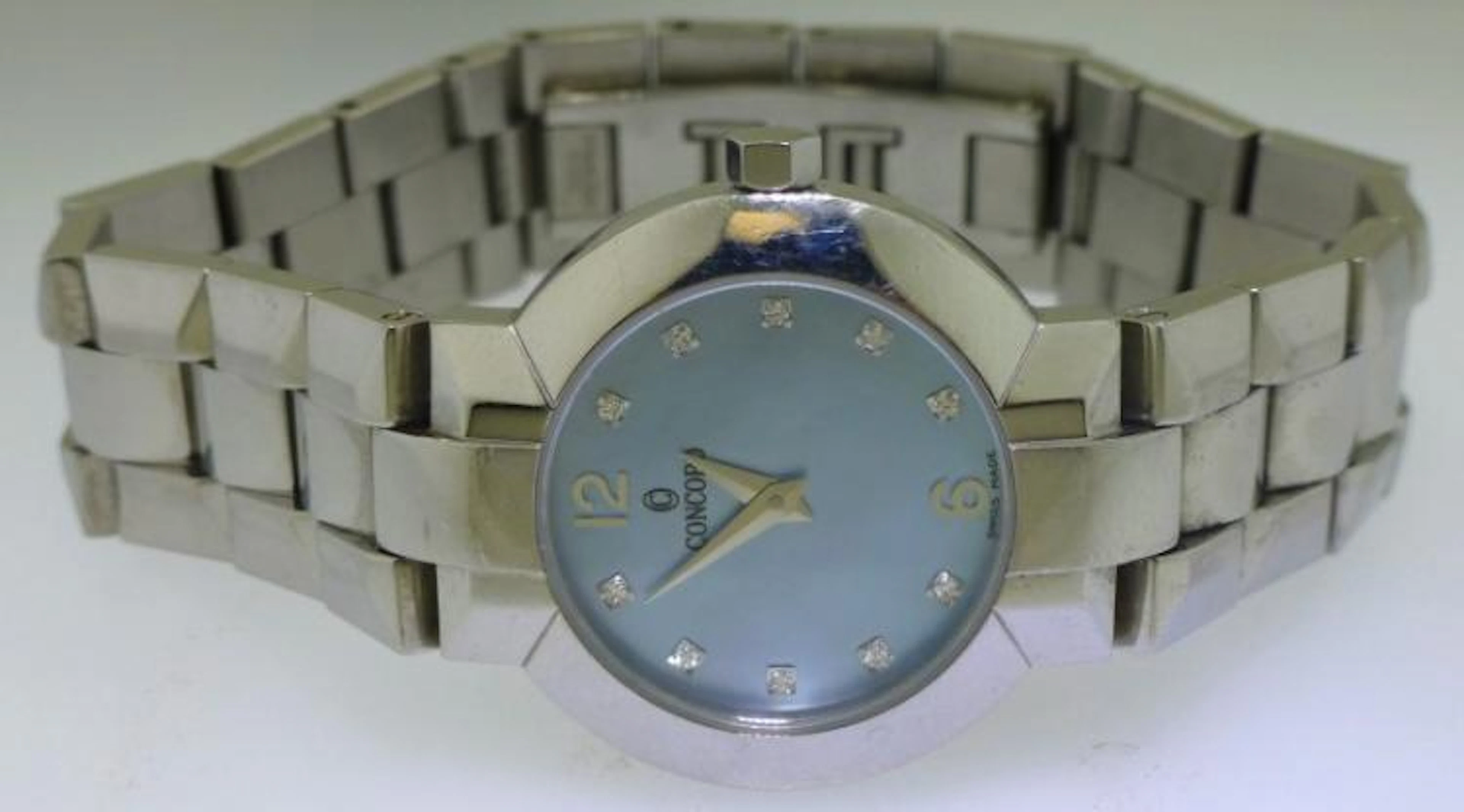 LA SCALA CONCORD WRIST WATCH- ORIGINAL BOX