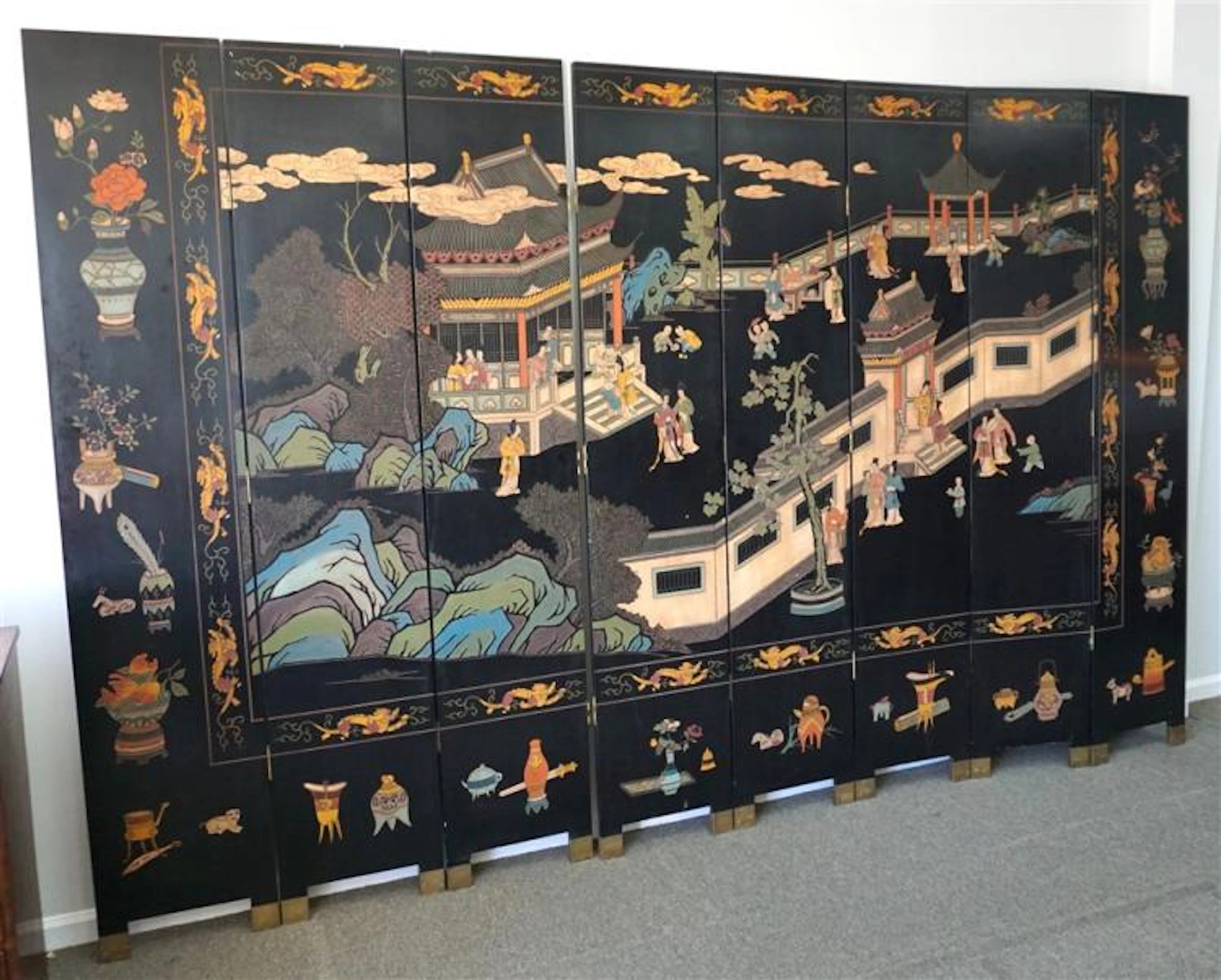 LARGE MAITLAND SMITH 8 PANEL COROMANDEL SCREEN