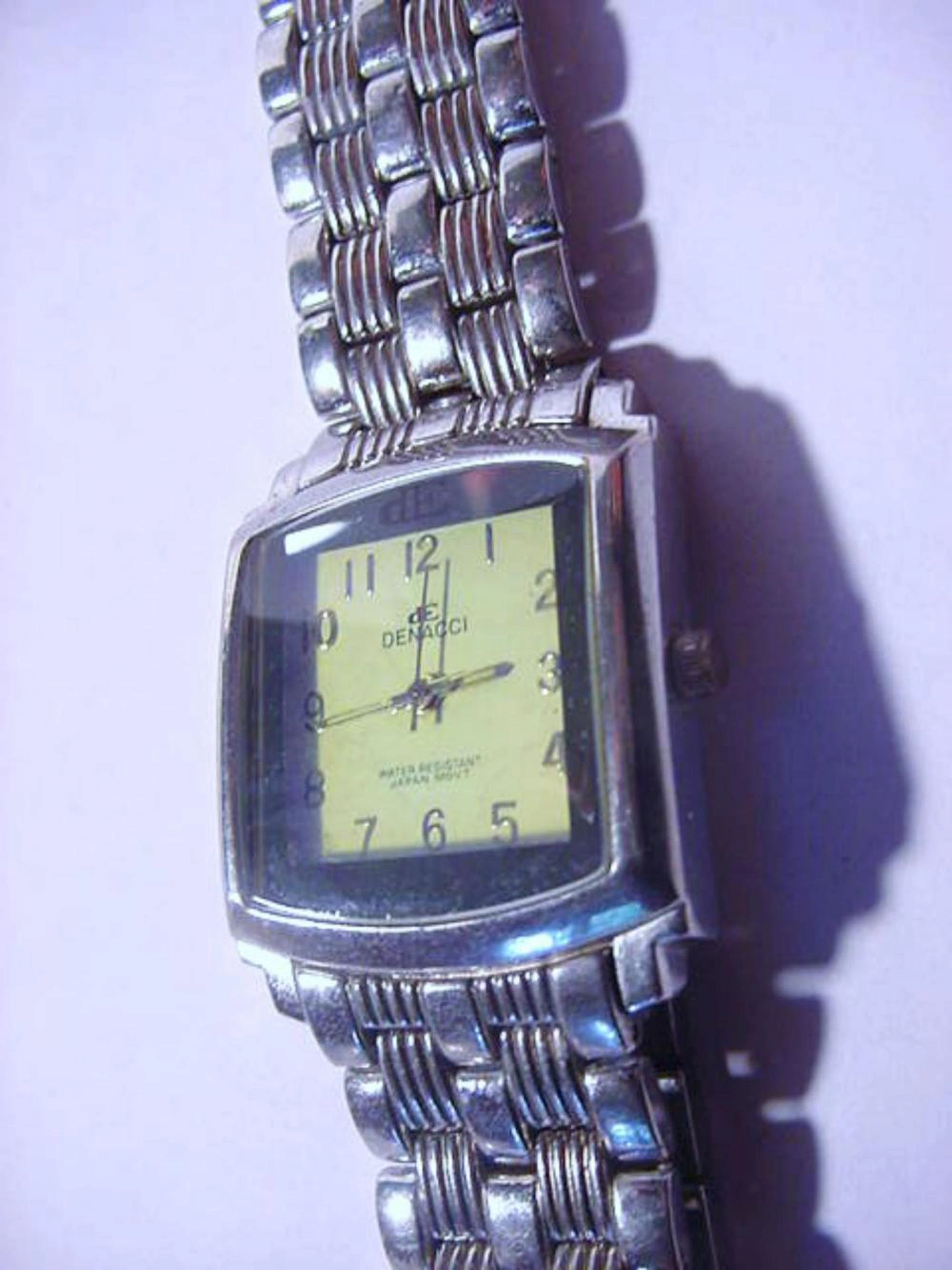 VINTAGE D.E. DENACCI WATER RESISTANT WATCH