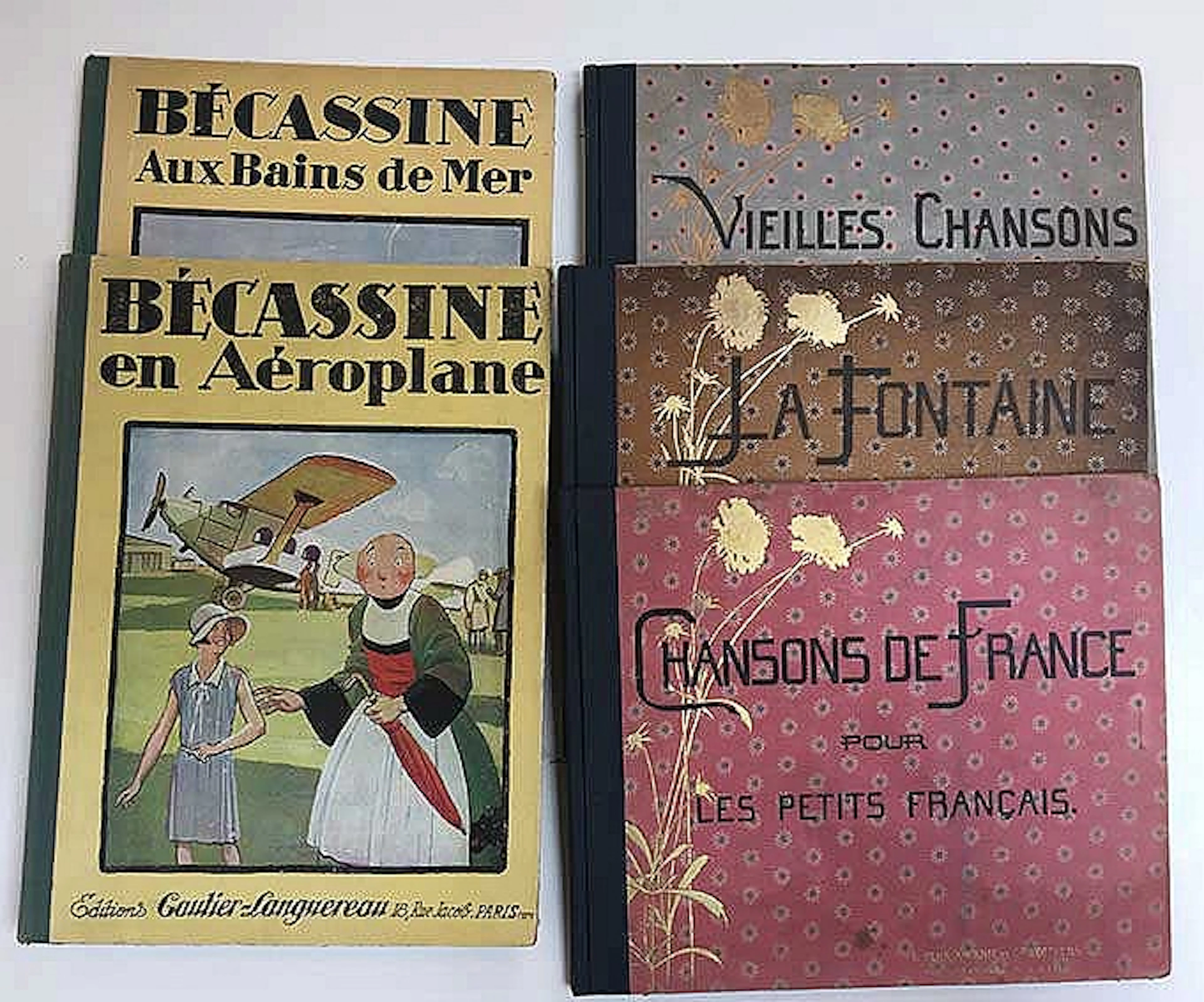 PINCHON, J. (& CAUMERY). Bécassine en aéroplane. - Bécassine aux bains de m