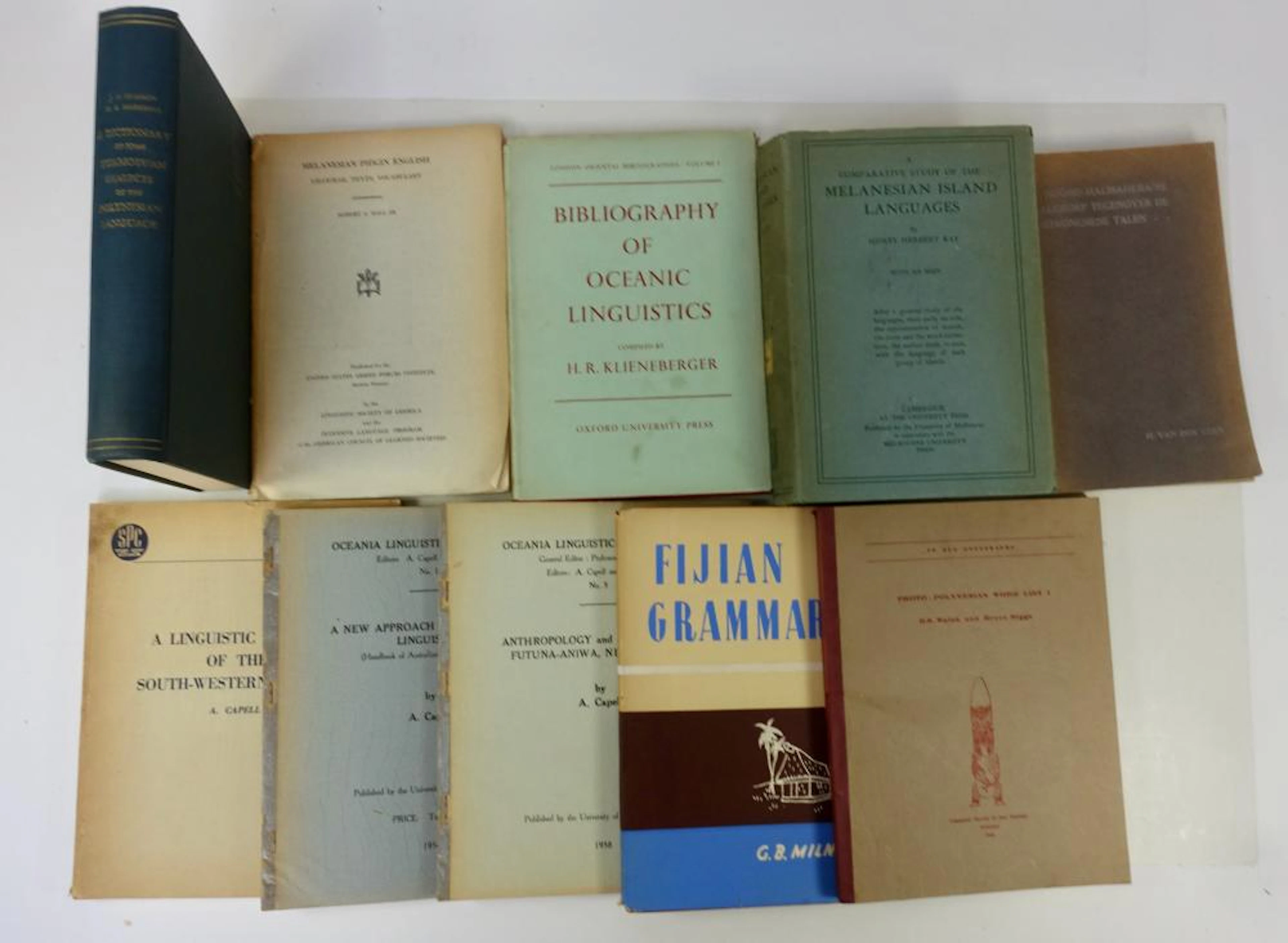 RAY, S.H. A comparative study of the Melanesian Island languages. 1926. W