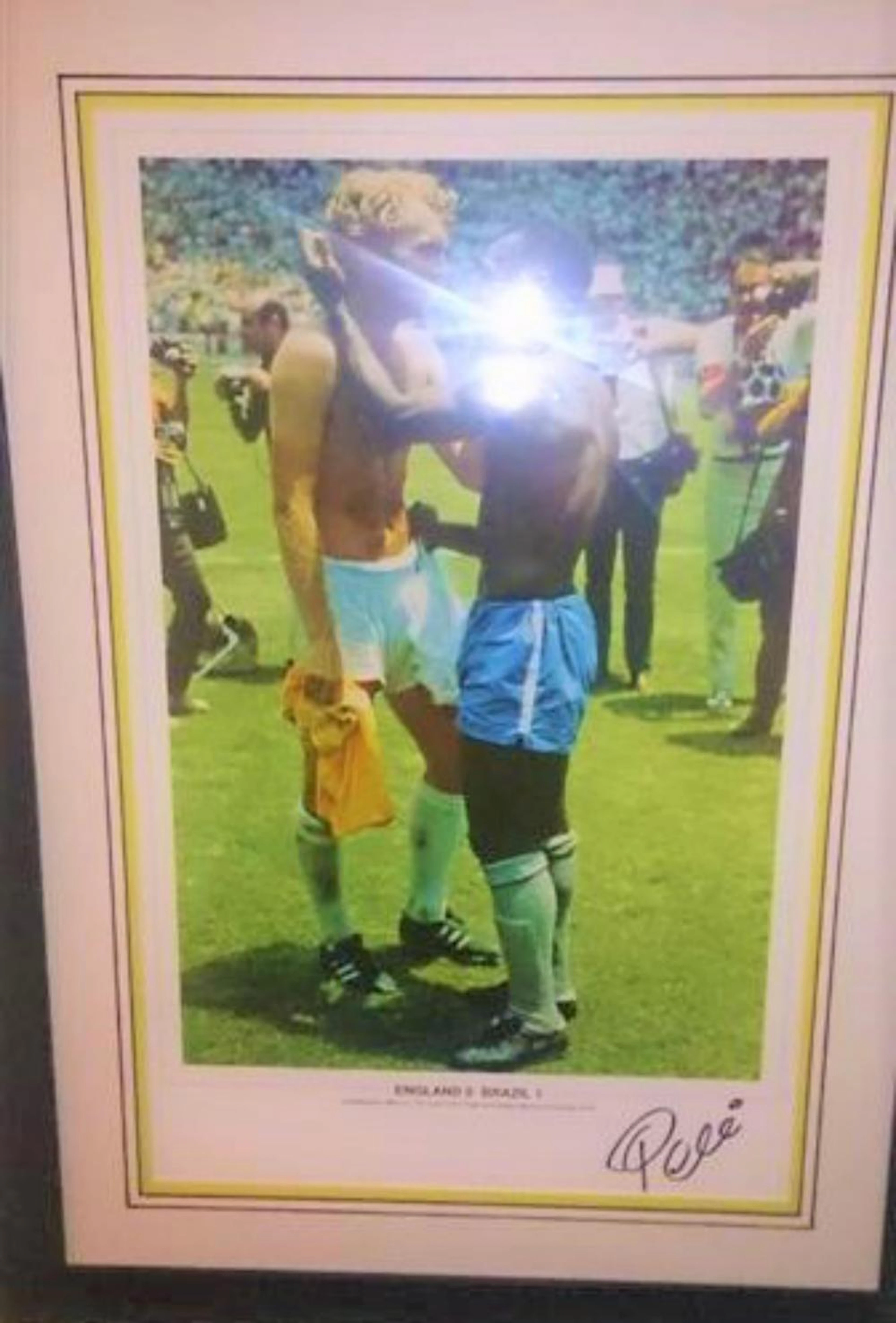 Lot 20: Signed Pele and Bobby Moore framed picture - SIGNED BY PELE ONLY.