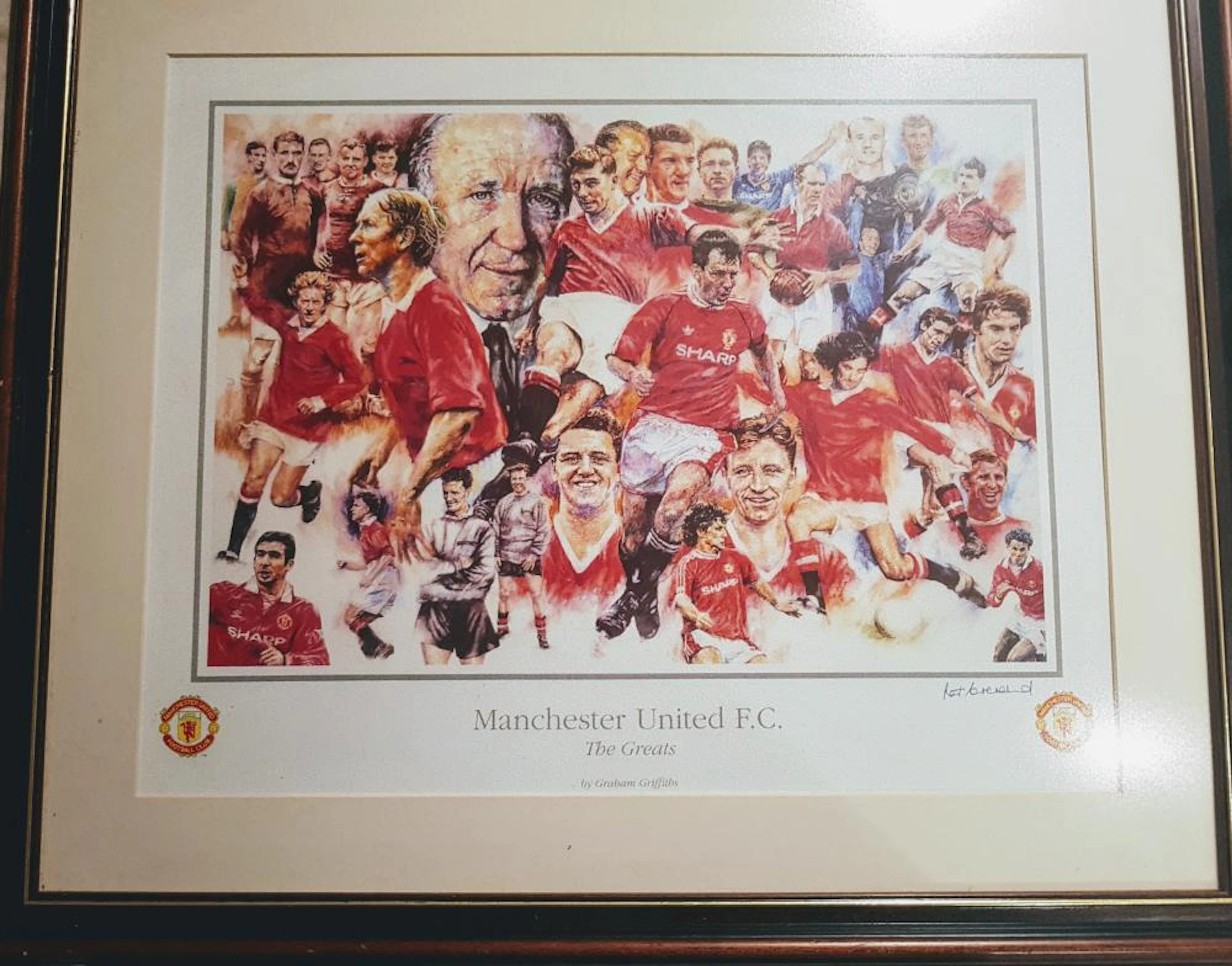 Lot 128 - Manchester United The Greats picture signed by Pat Creland