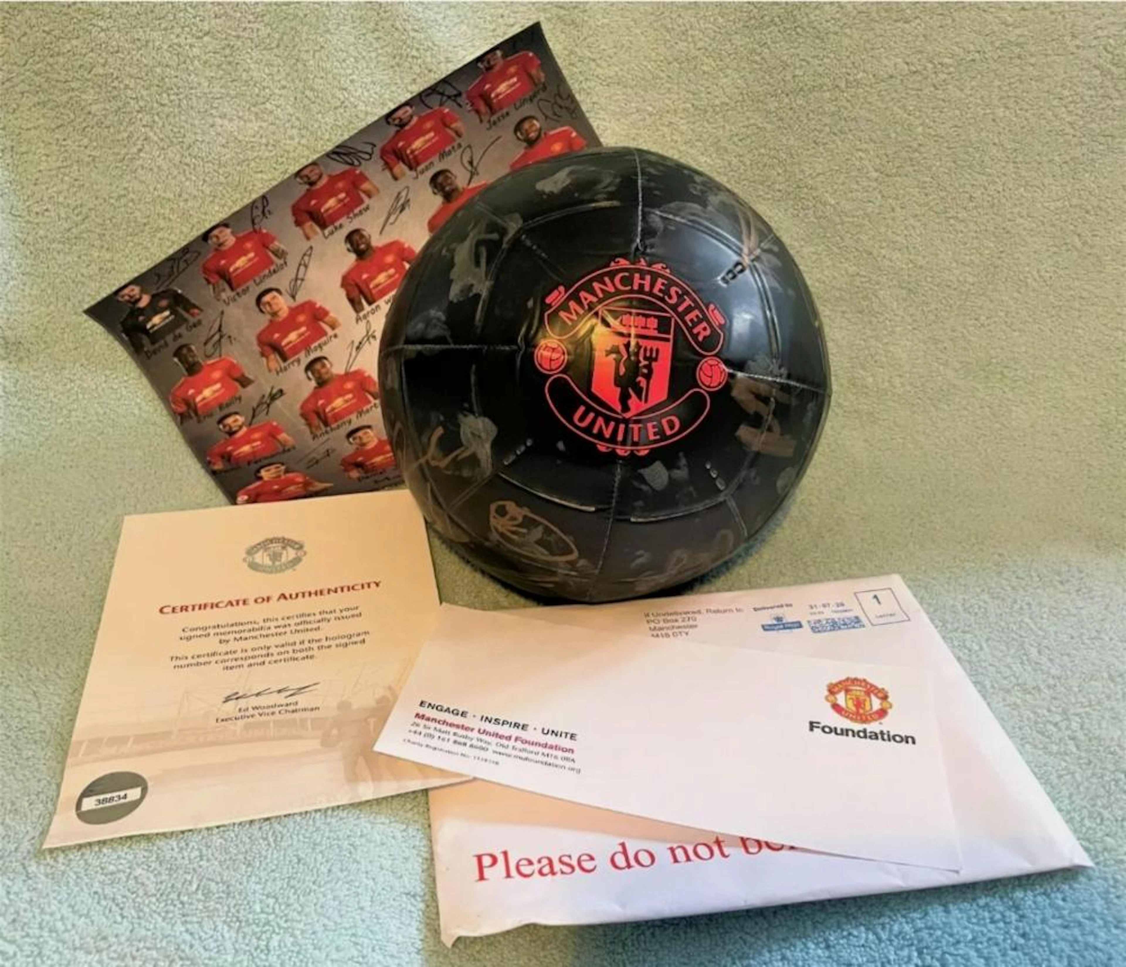 Lot 45 - 2020-2021 Team signed Manchester United Football direct from the Club