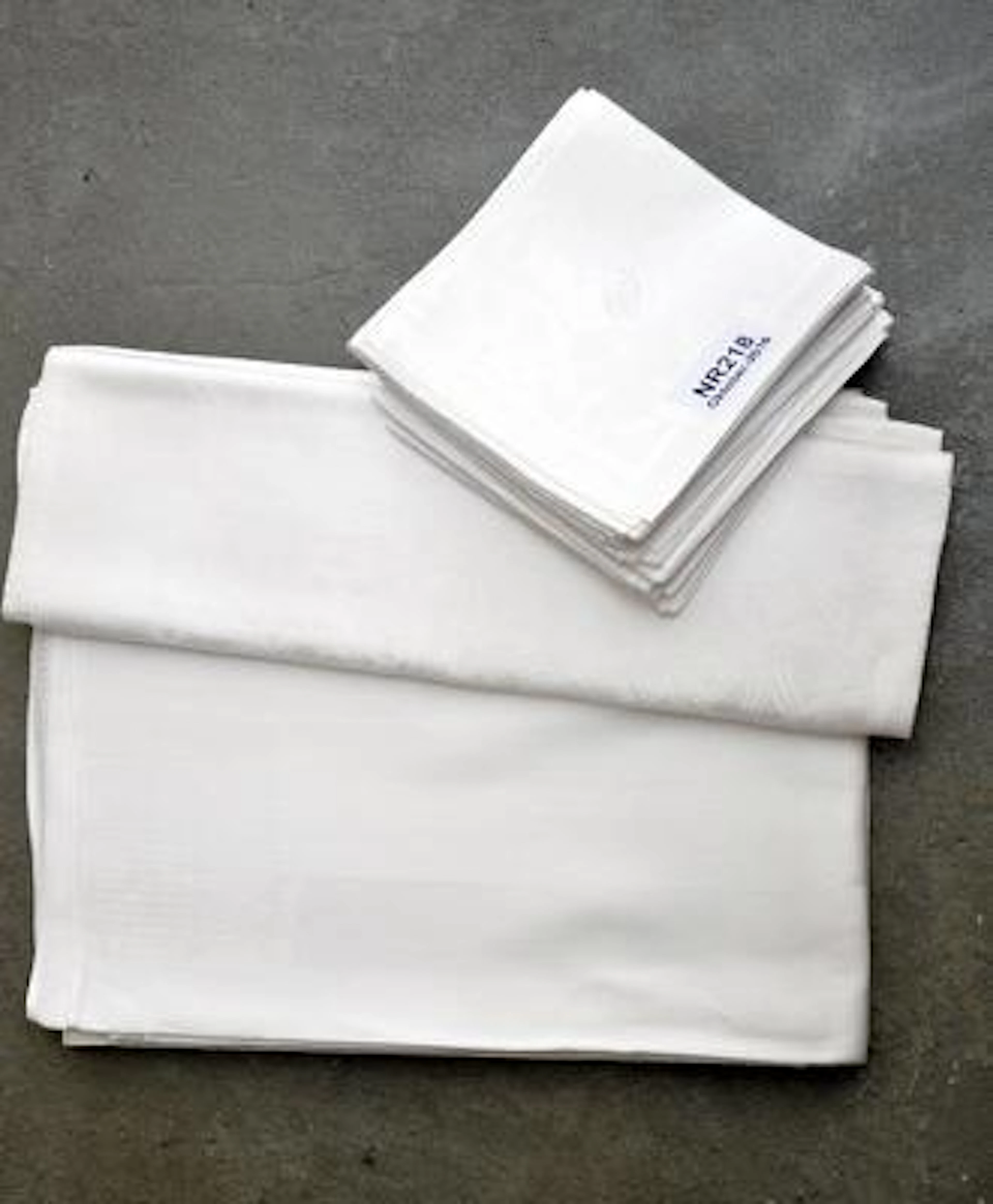 Linneduk Och 12 Servetter Drakmönstret Design Signe Sohlman 1900-Tal