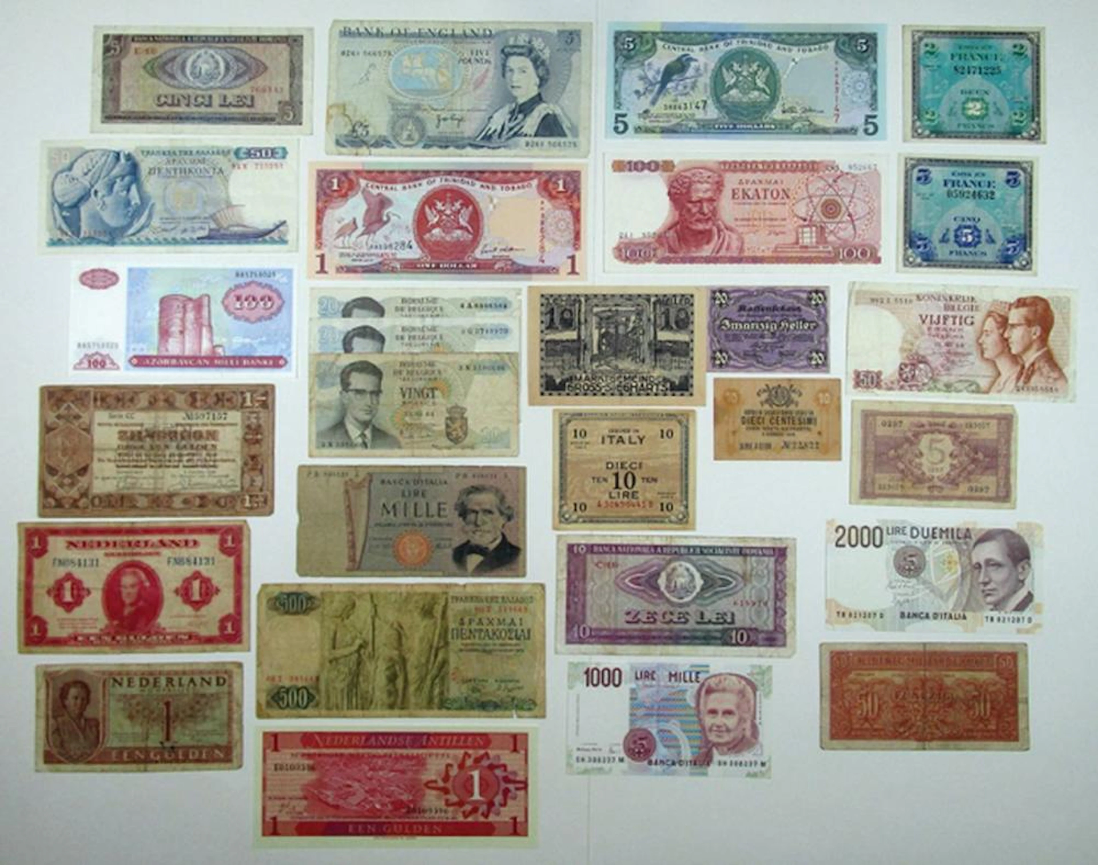Collection of World Banknotes, 1918-2002