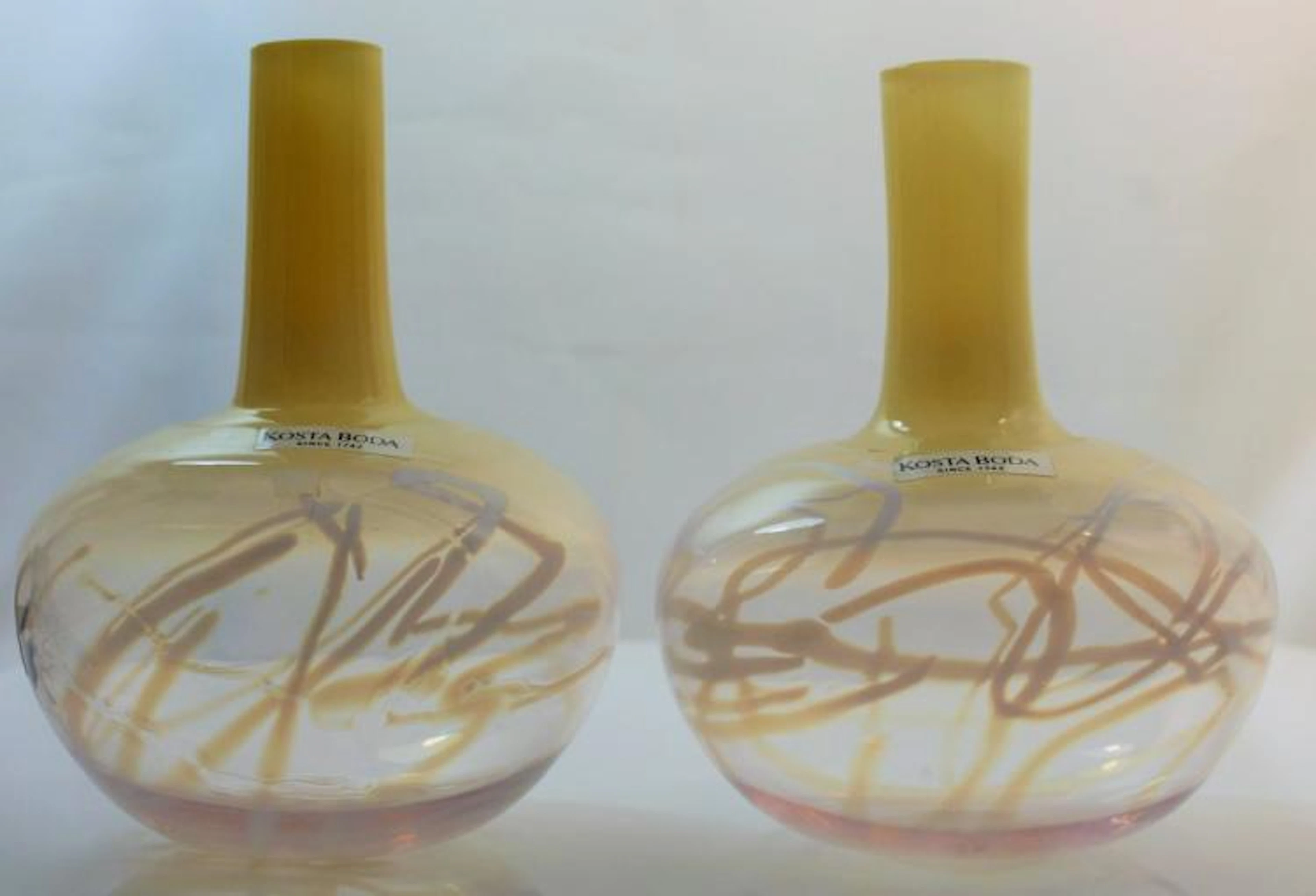 PAIR OF KOSTA BODA GUNNEL SAHLIN SCRIBBLE VASE