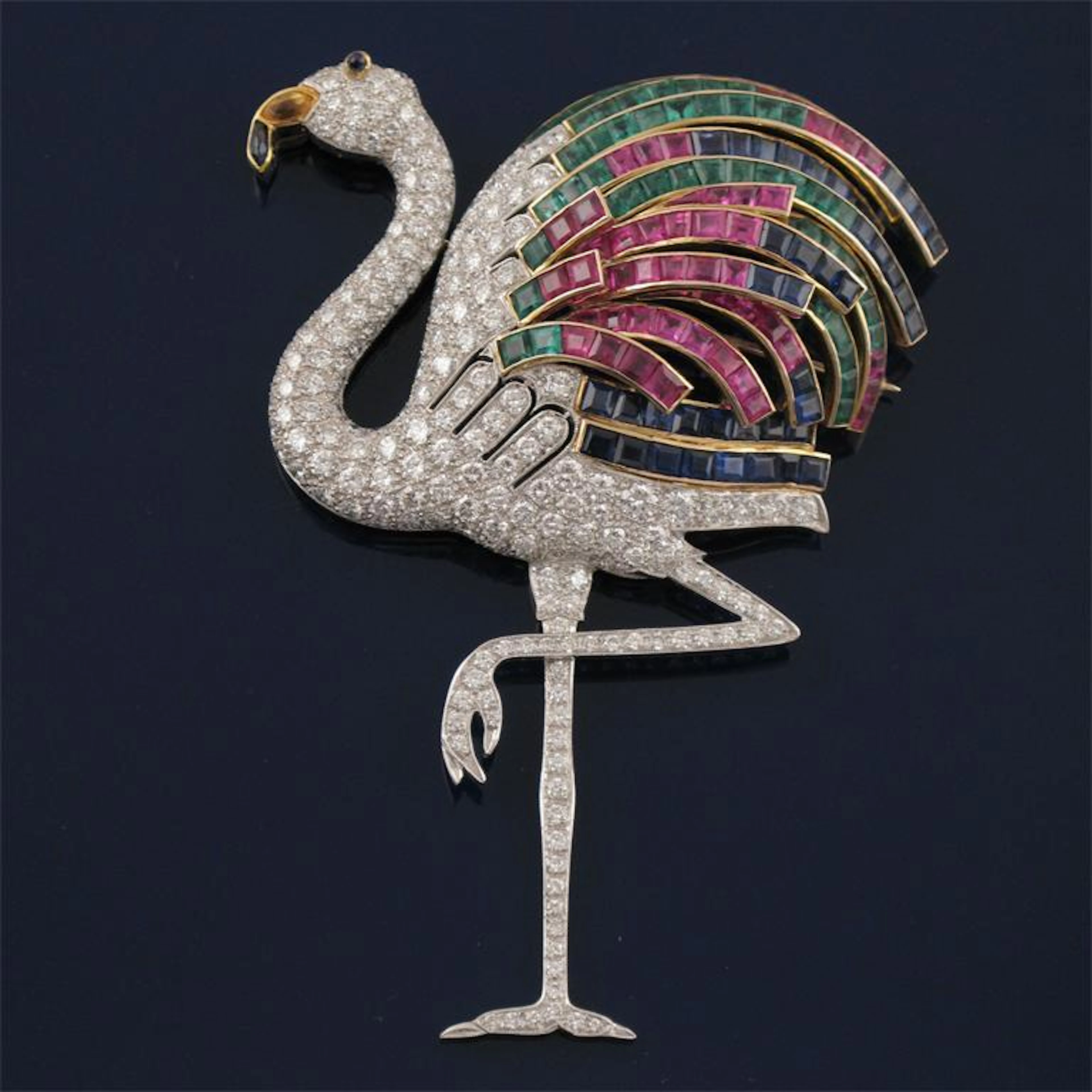 An impressive flamingo brooch