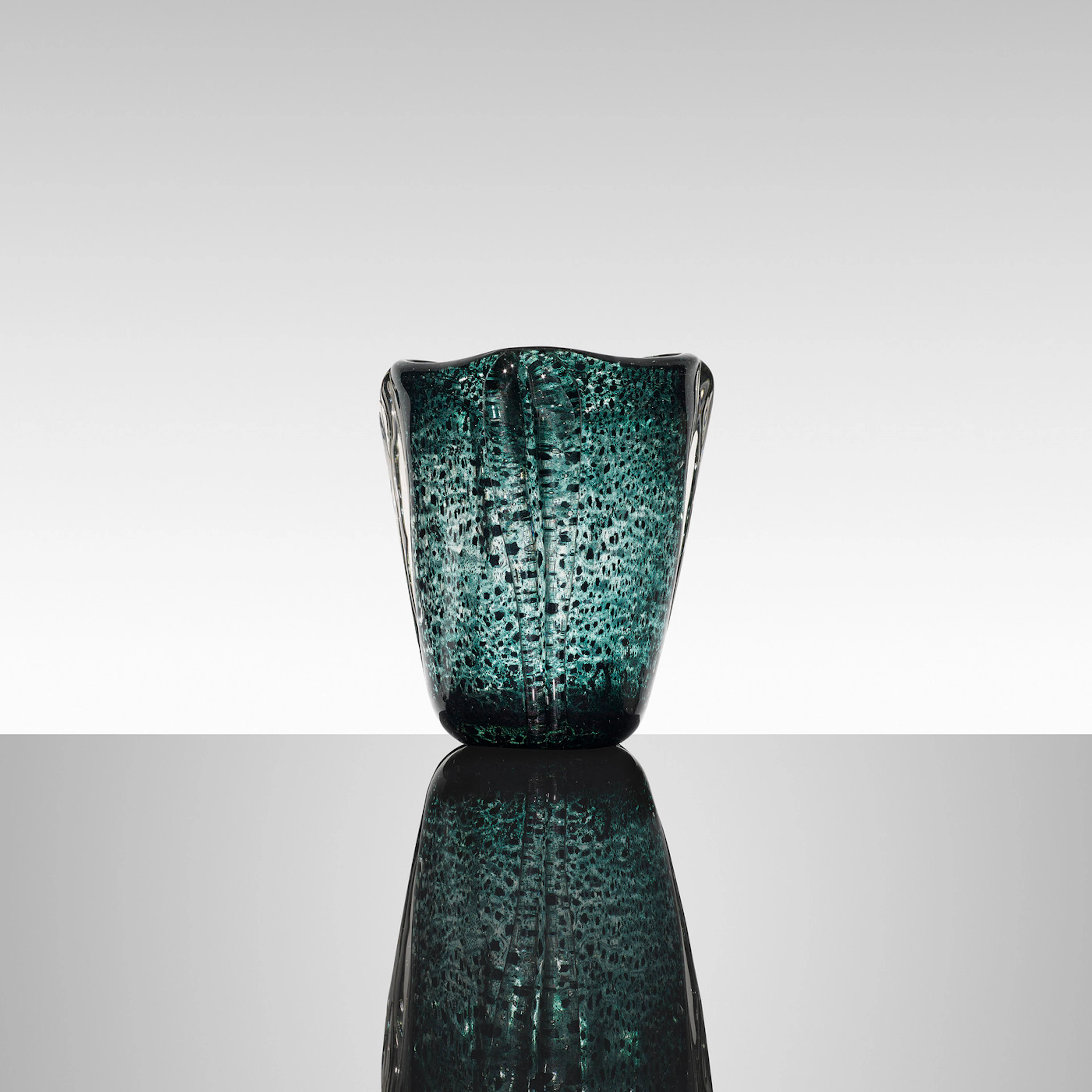 Laguna Gemmata vase