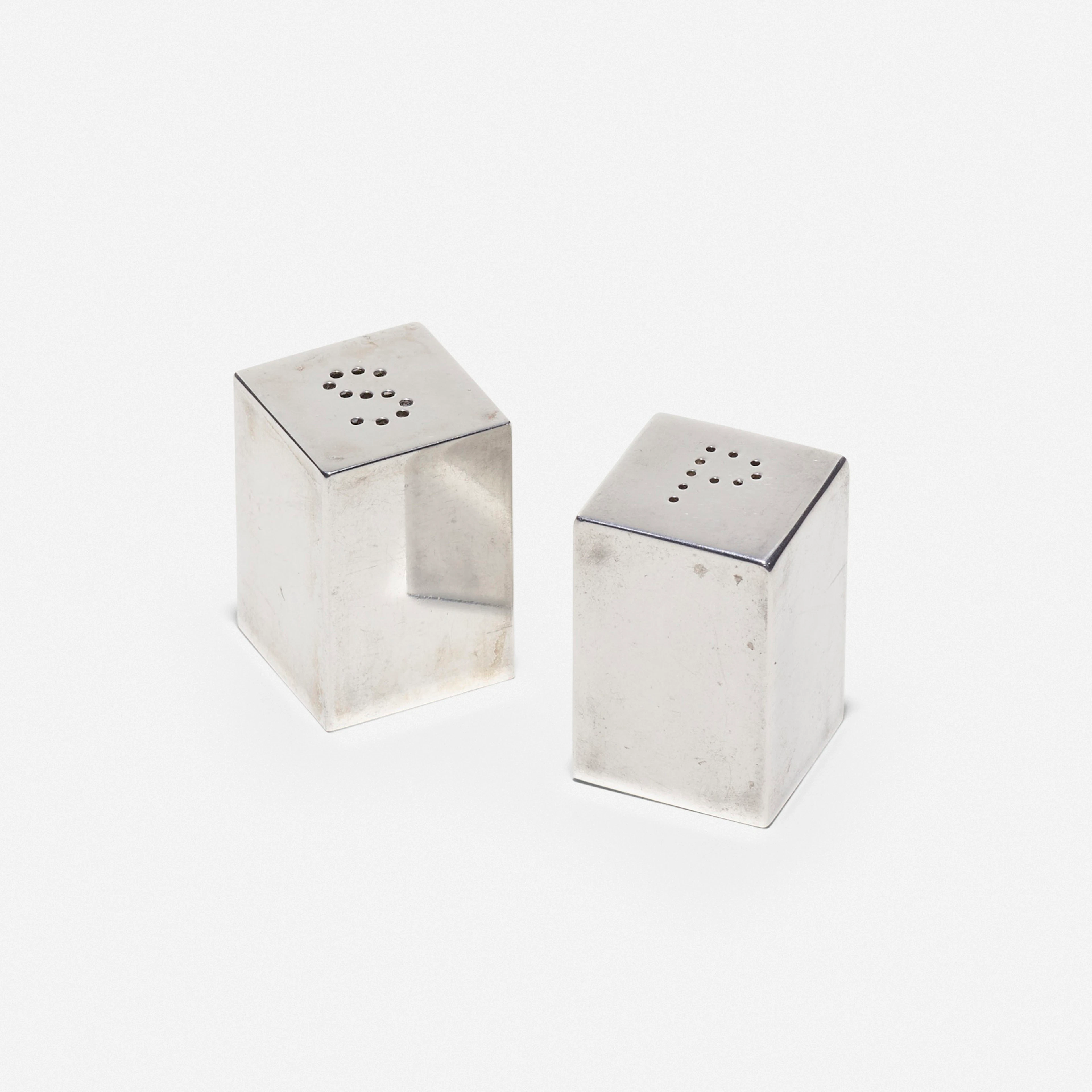 Salt and pepper shakers – Charles Sheeler