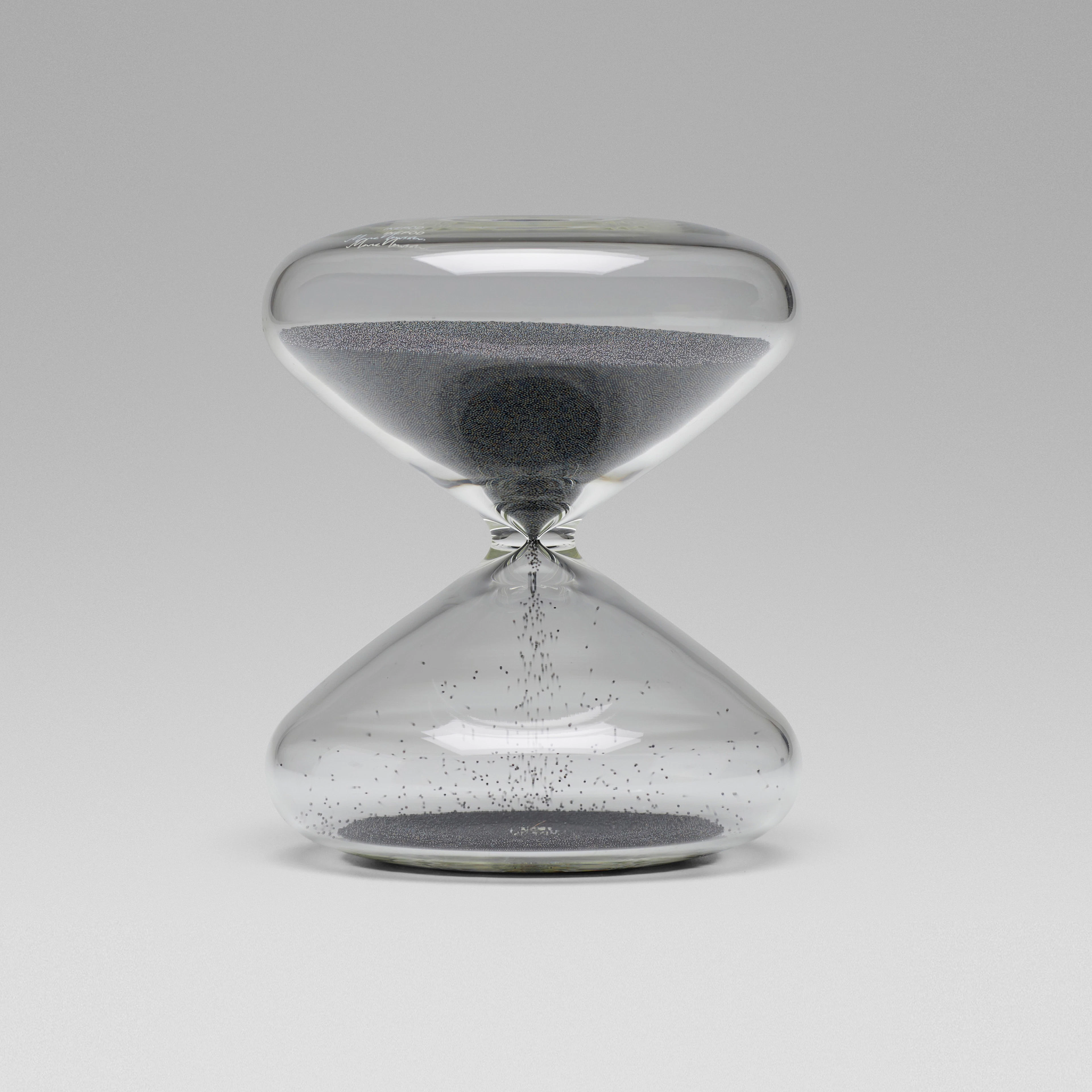 Early Hourglass (10 minute), model HGS10 – Marc Newson