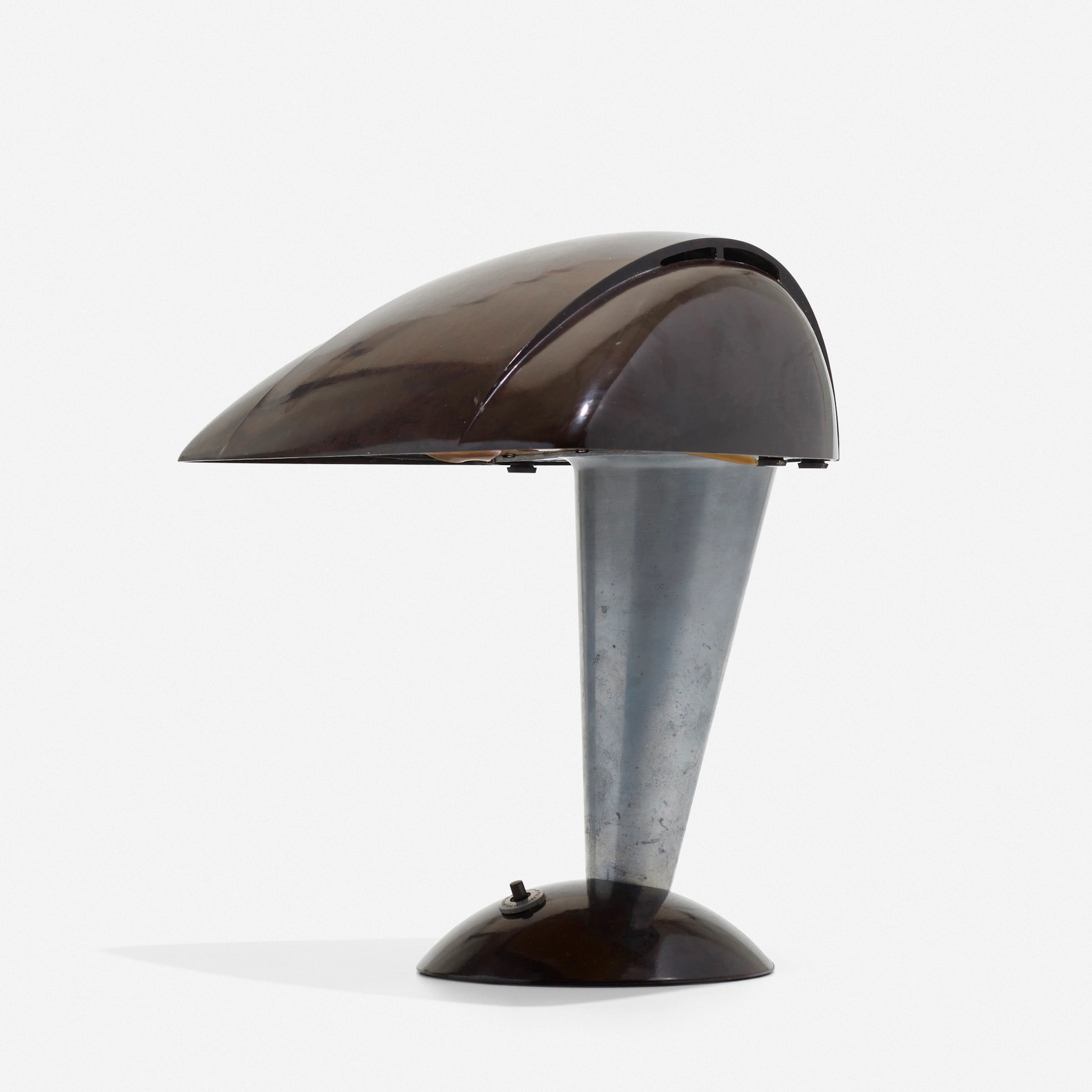 Desk lamp, model 114 – Walter Dorwin Teague