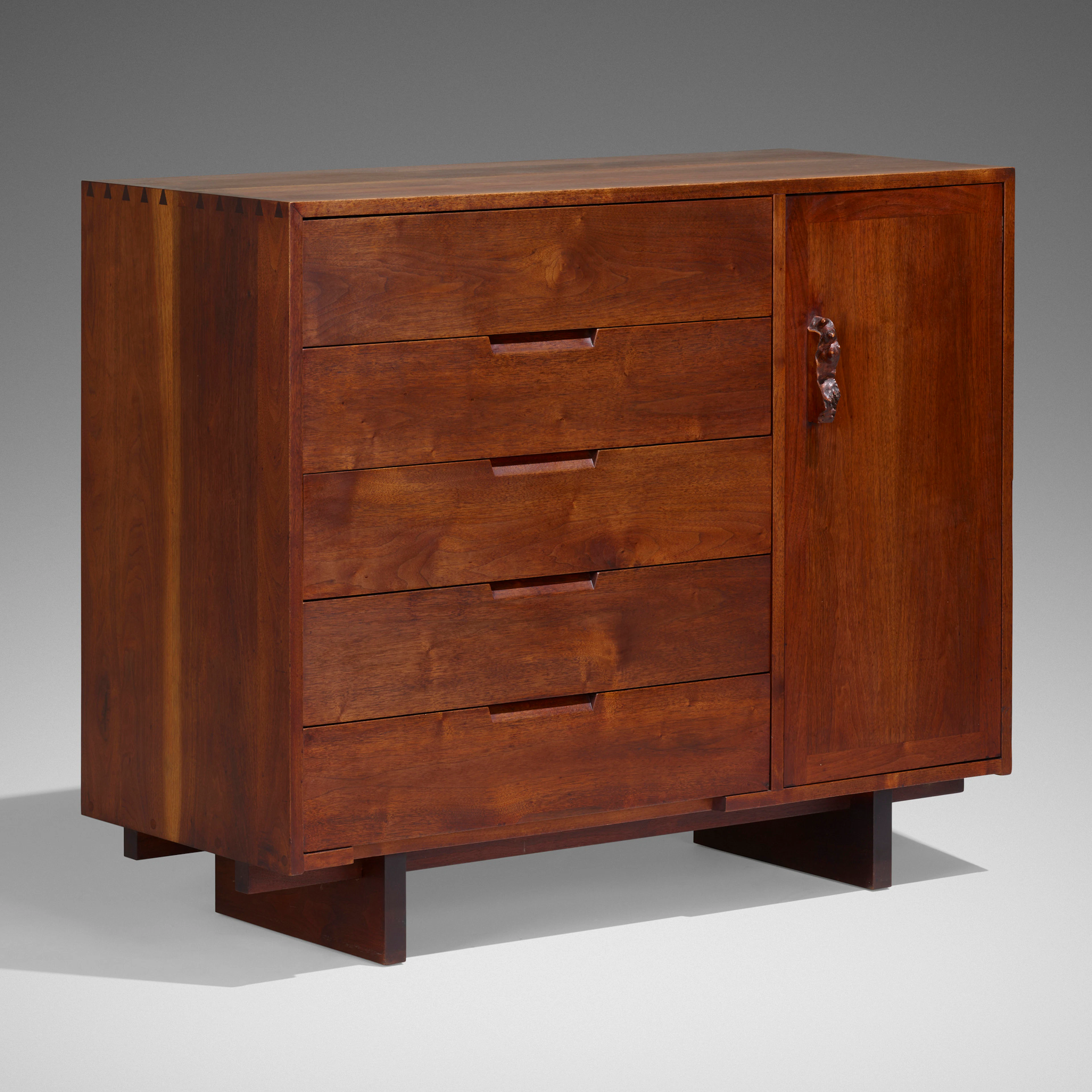 Special cabinet – George Nakashima