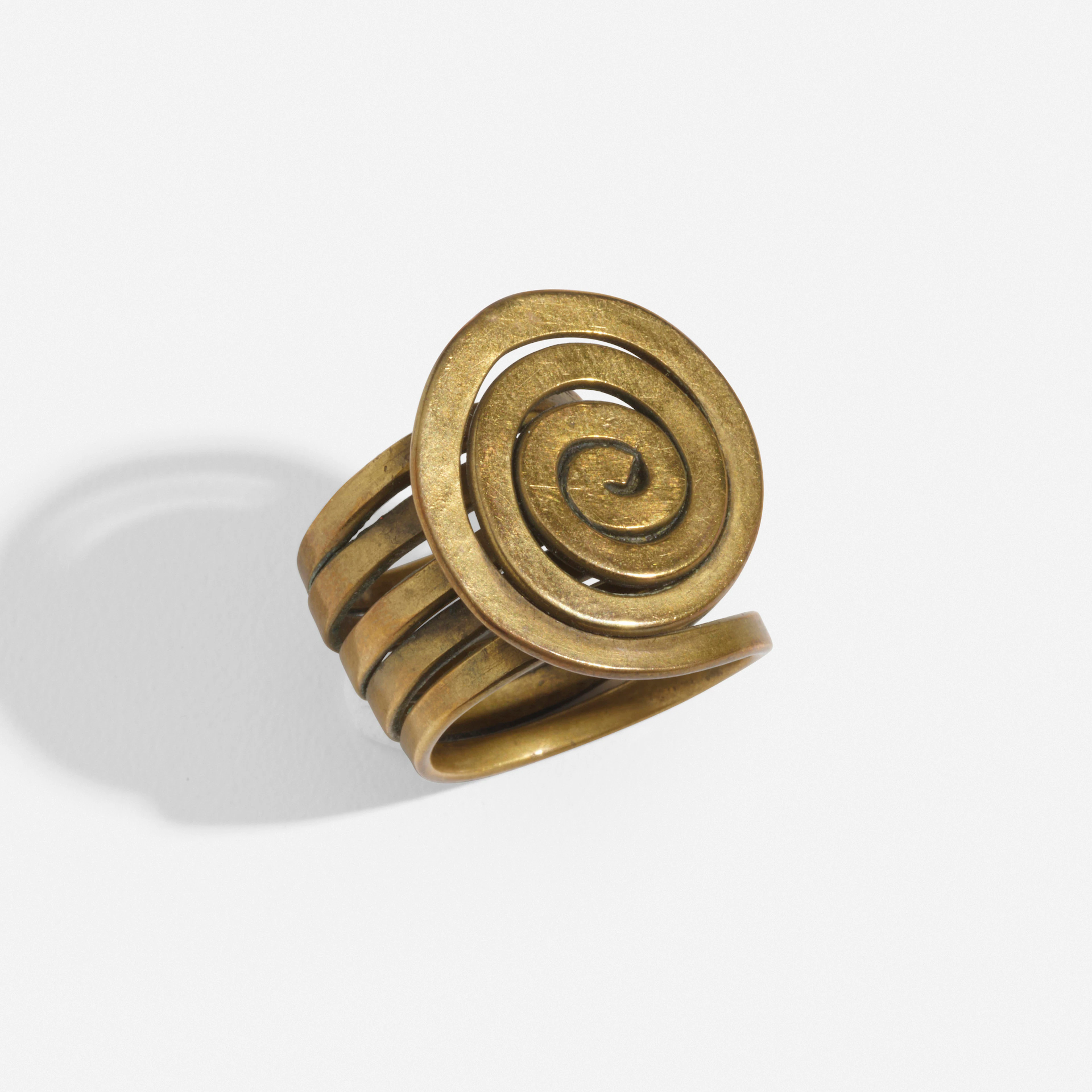 Ring – Alexander Calder