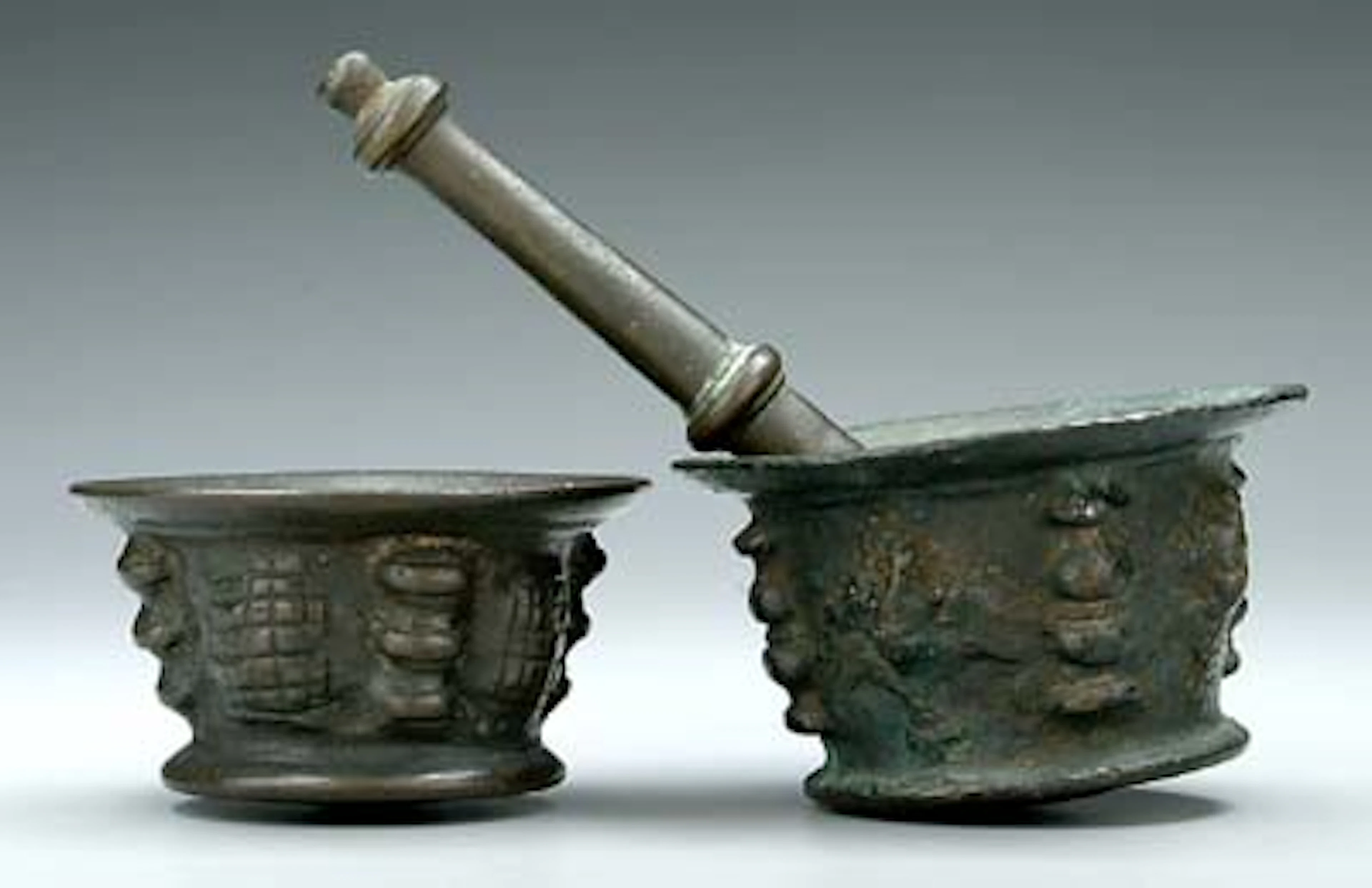 Pair bronze mortars