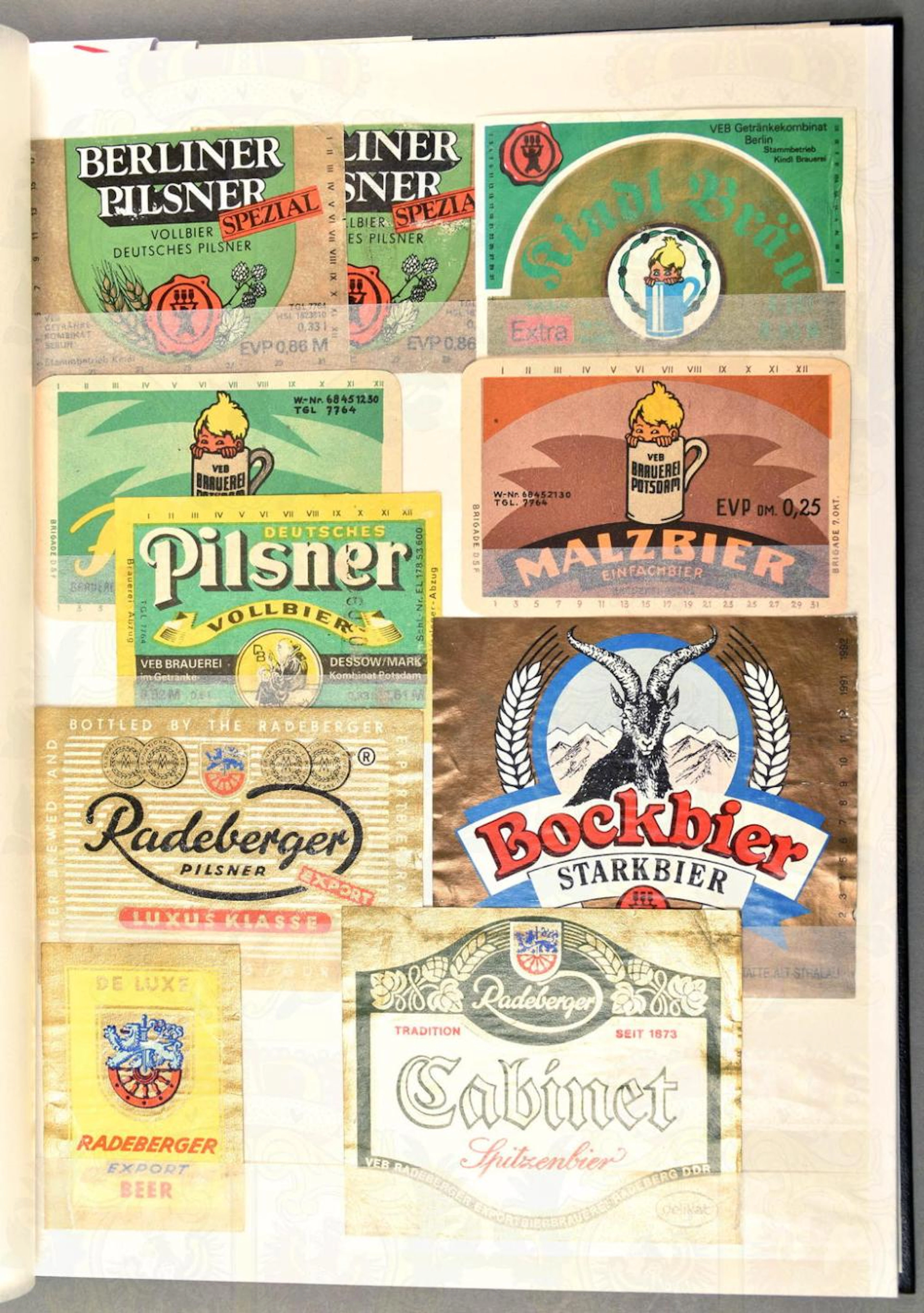 SAMMLUNG BIERFLASCHEN-ETIKETTE