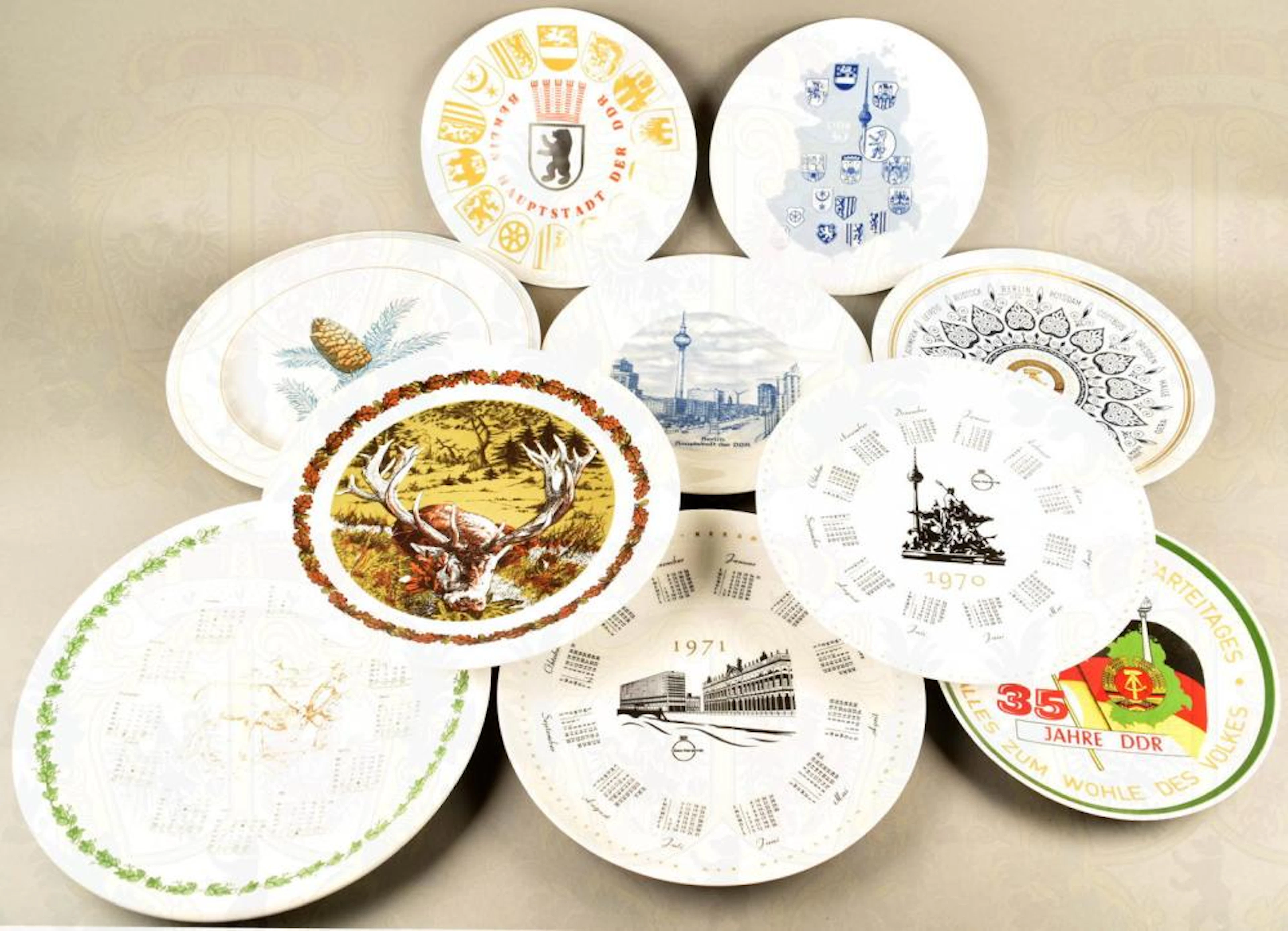 10 decoration plates and wall plates GDR 1970-1988