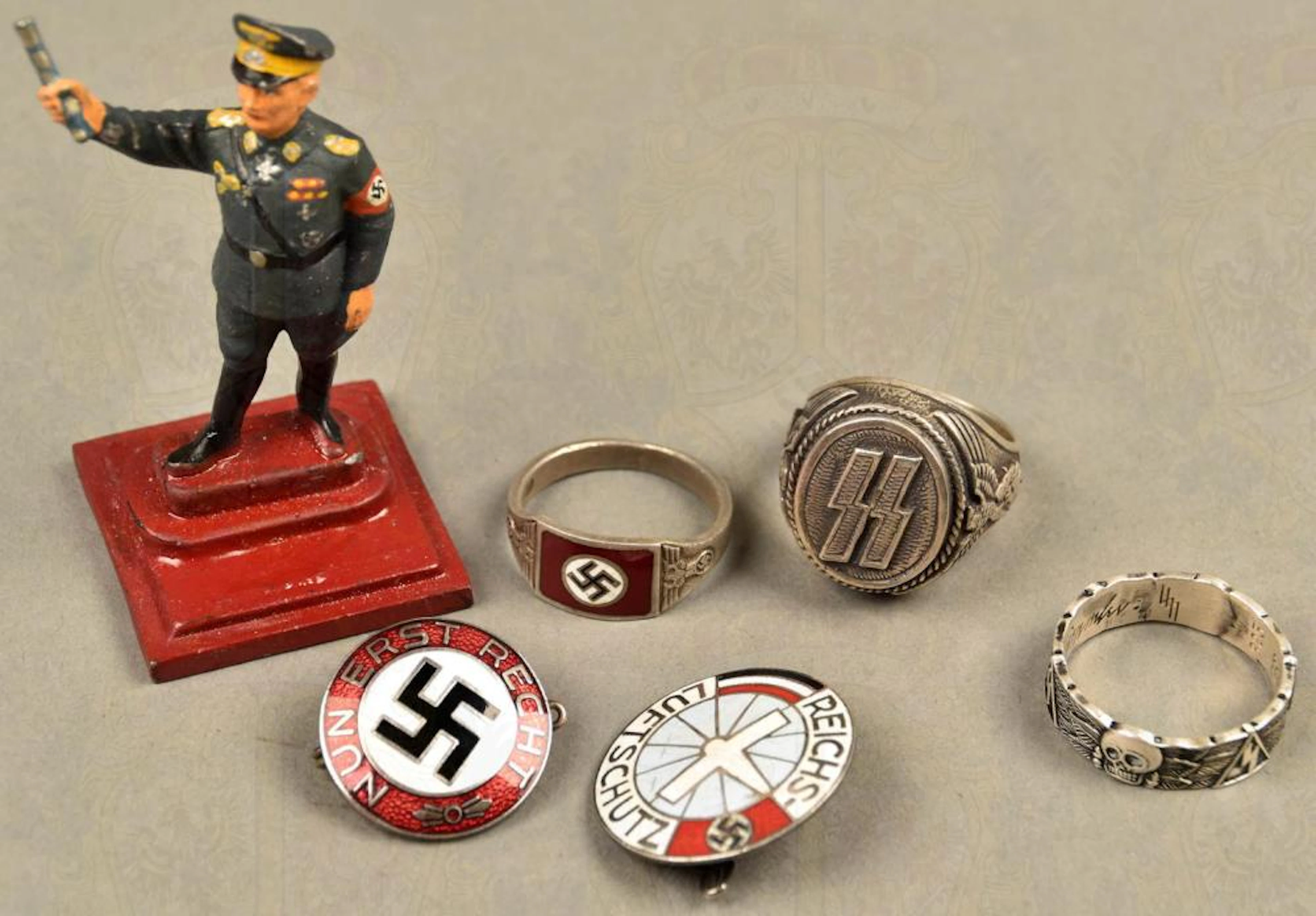 6 BADGES THIRD REICH