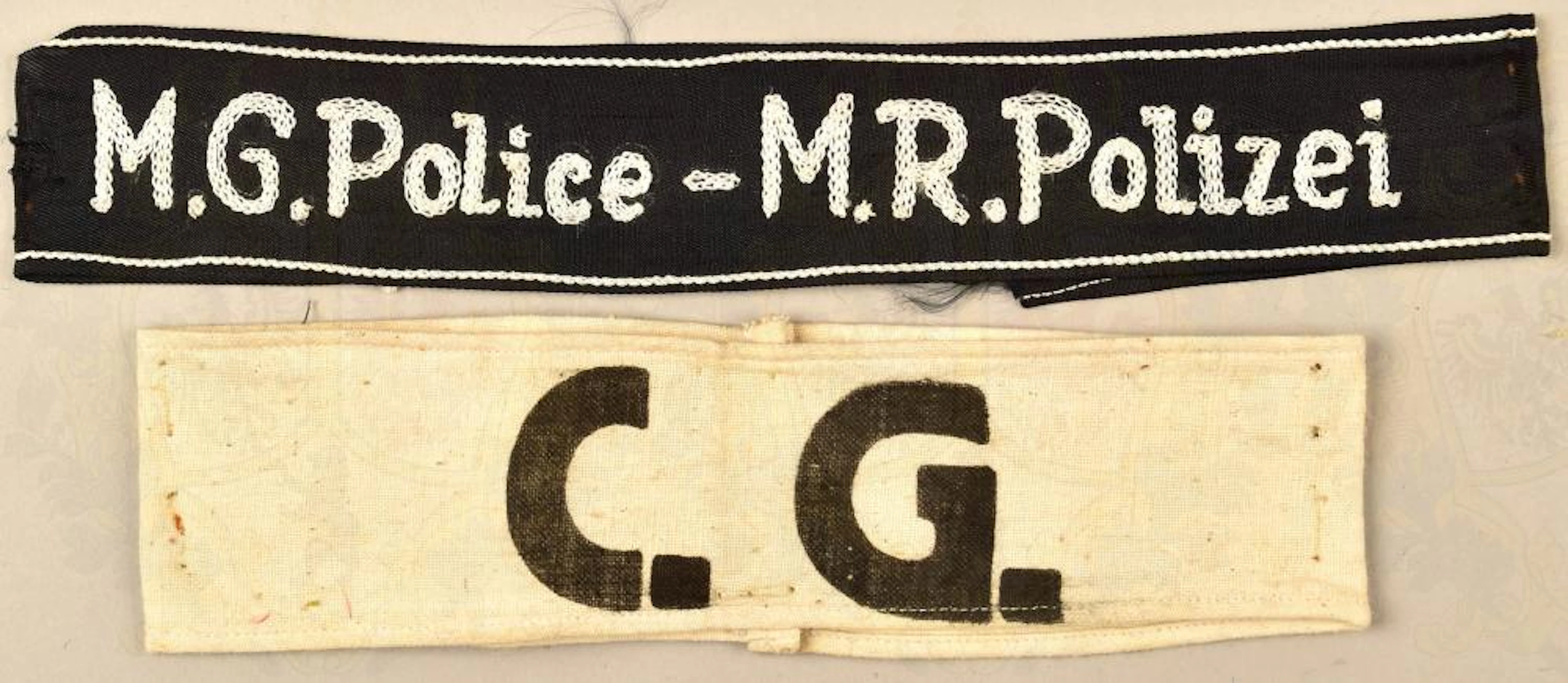 Ärmelband M.G. Police-M.R. Polizei