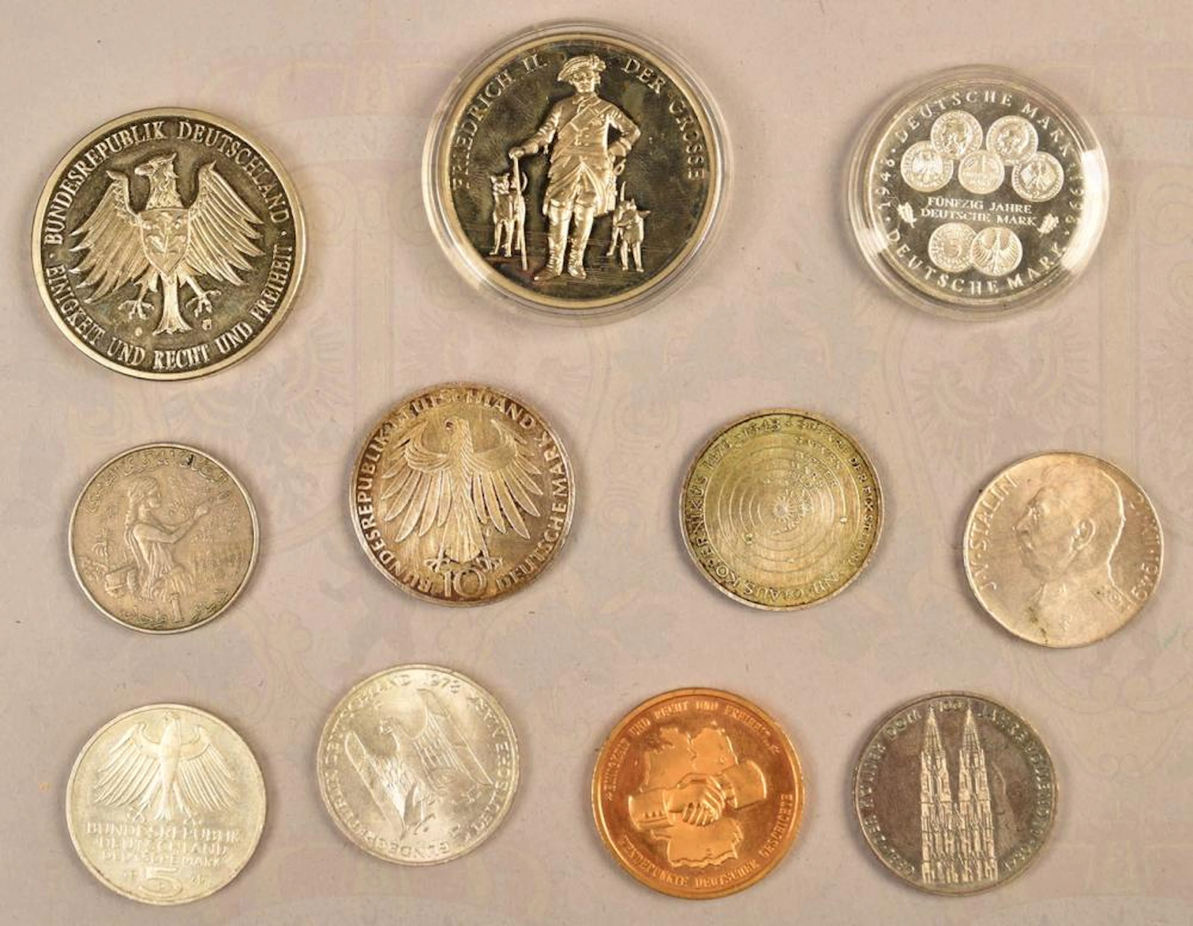11 Gedenkmünzen davon 6 Silber