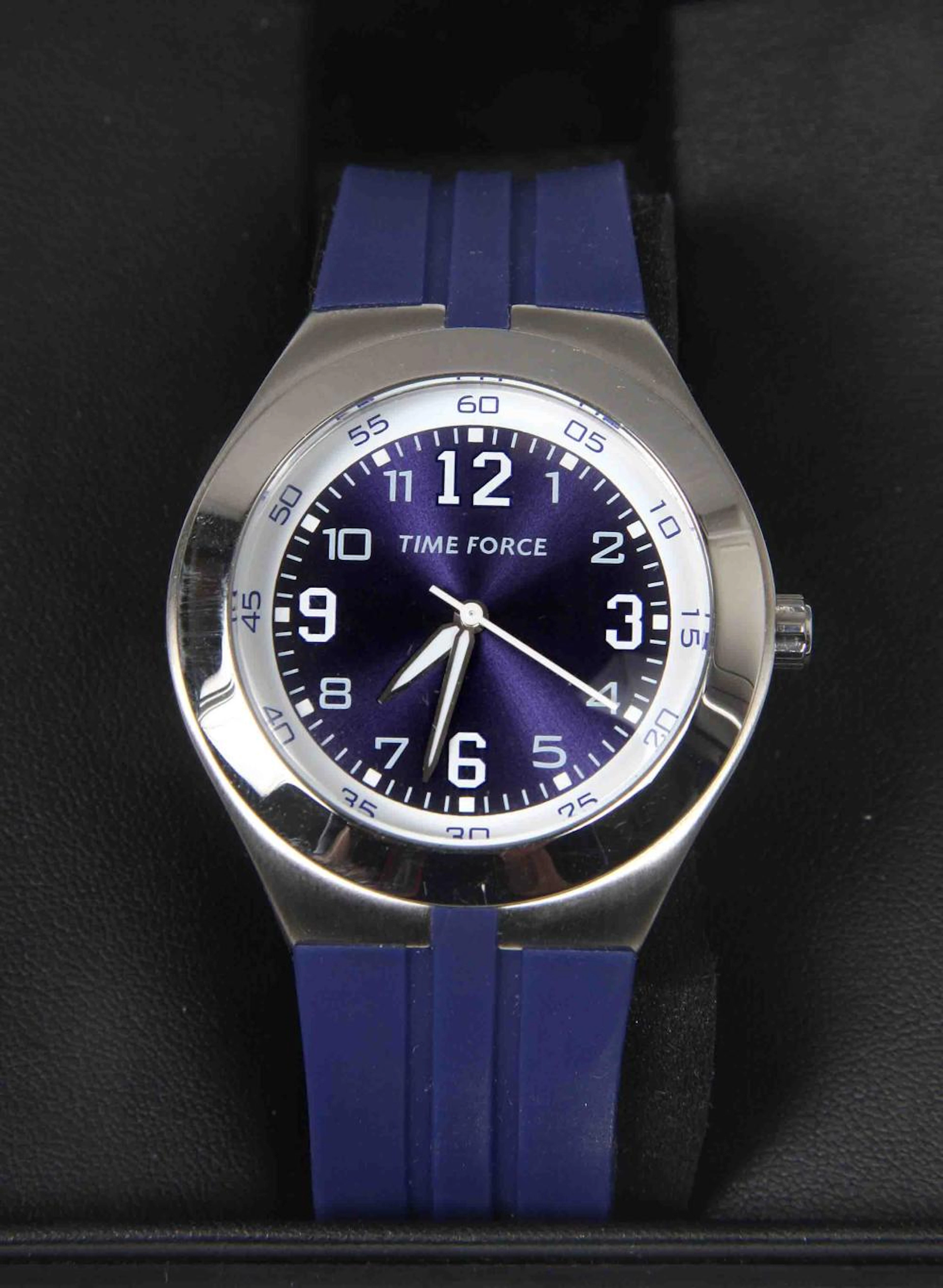 Reloj de pulsera de la marca TIME FORCE, con esfer